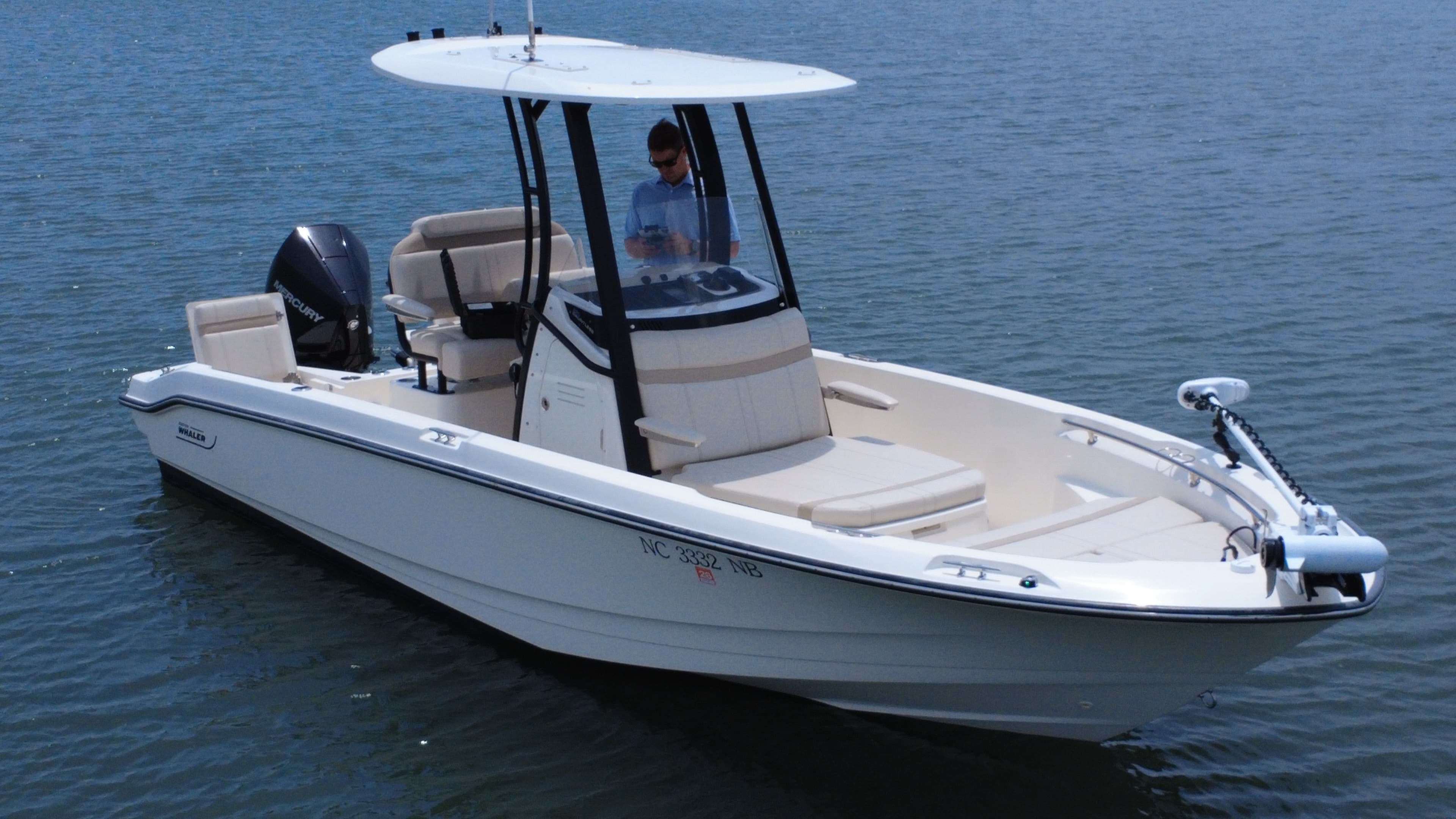 2023 Boston Whaler 220 Dauntless for Sale in Wrightsville Beach, North Carolina Center Console 2