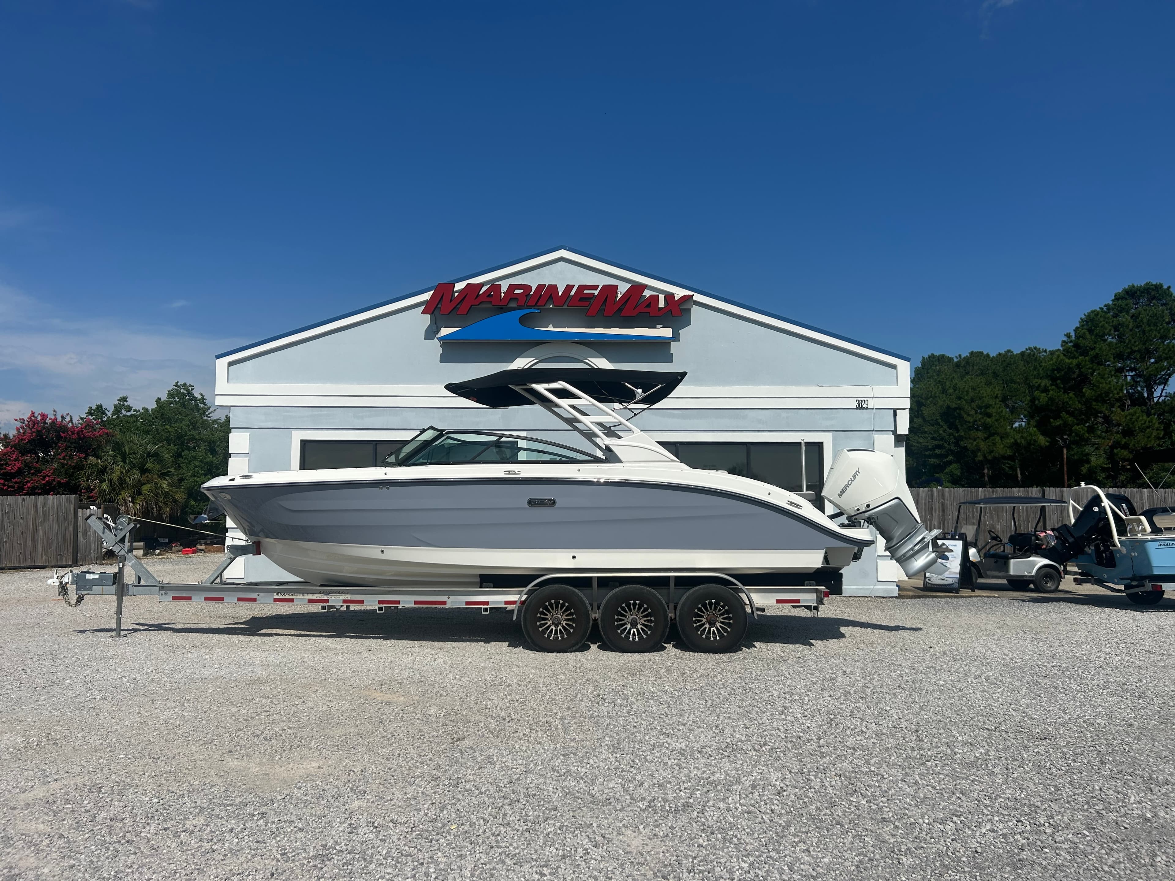 2027 Sea Ray SDX 270 Outboard for Sale in Gulf Shores, AL Bowrider