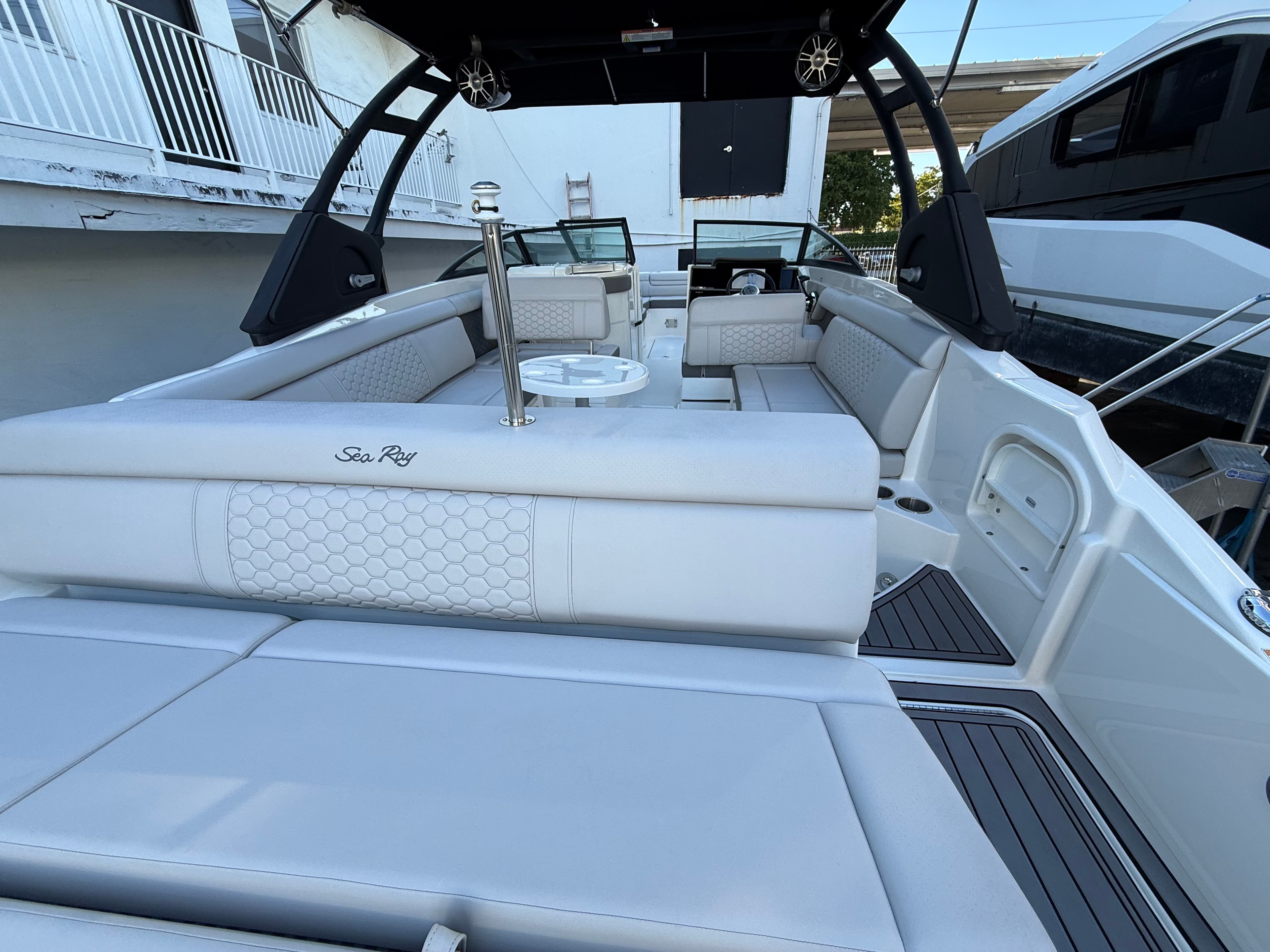 2024 Sea Ray SDX 270 Outboard for Sale in Miami, FL Bowrider 5