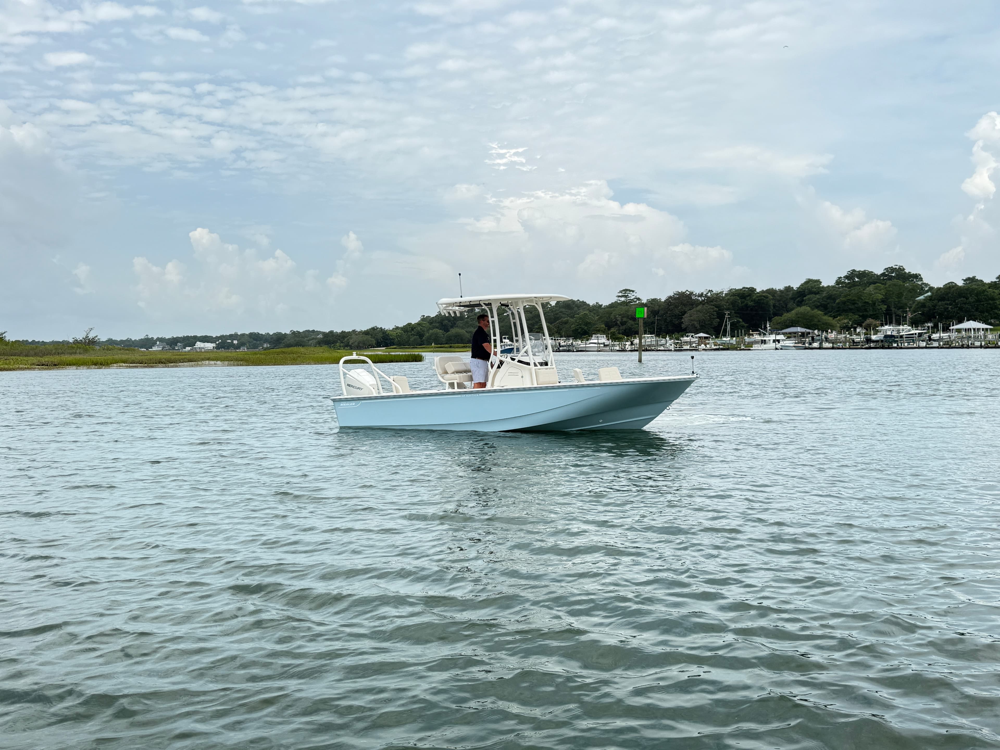 2027 Boston Whaler 210 Montauk for Sale in Wrightsville Beach, North Carolina Center Console 2