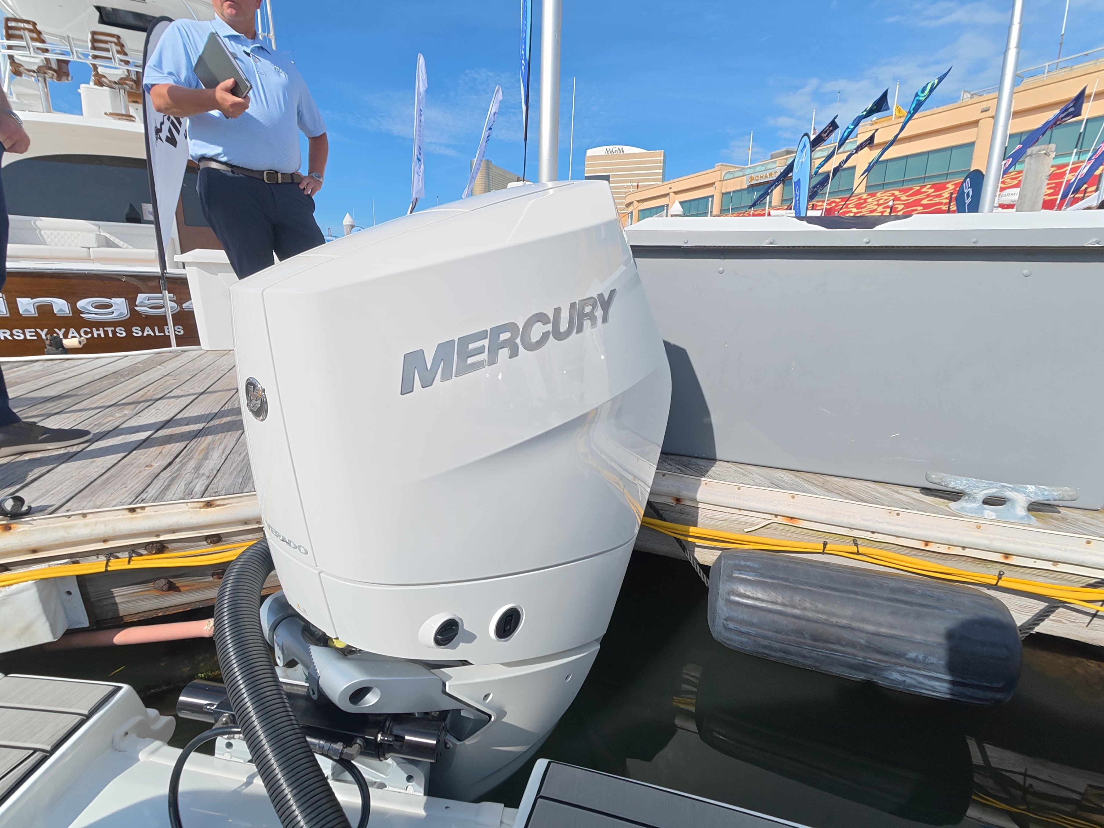 2027 Sea Ray SDX 270 Outboard for Sale in Somers Point, New Jersey Bowrider 4