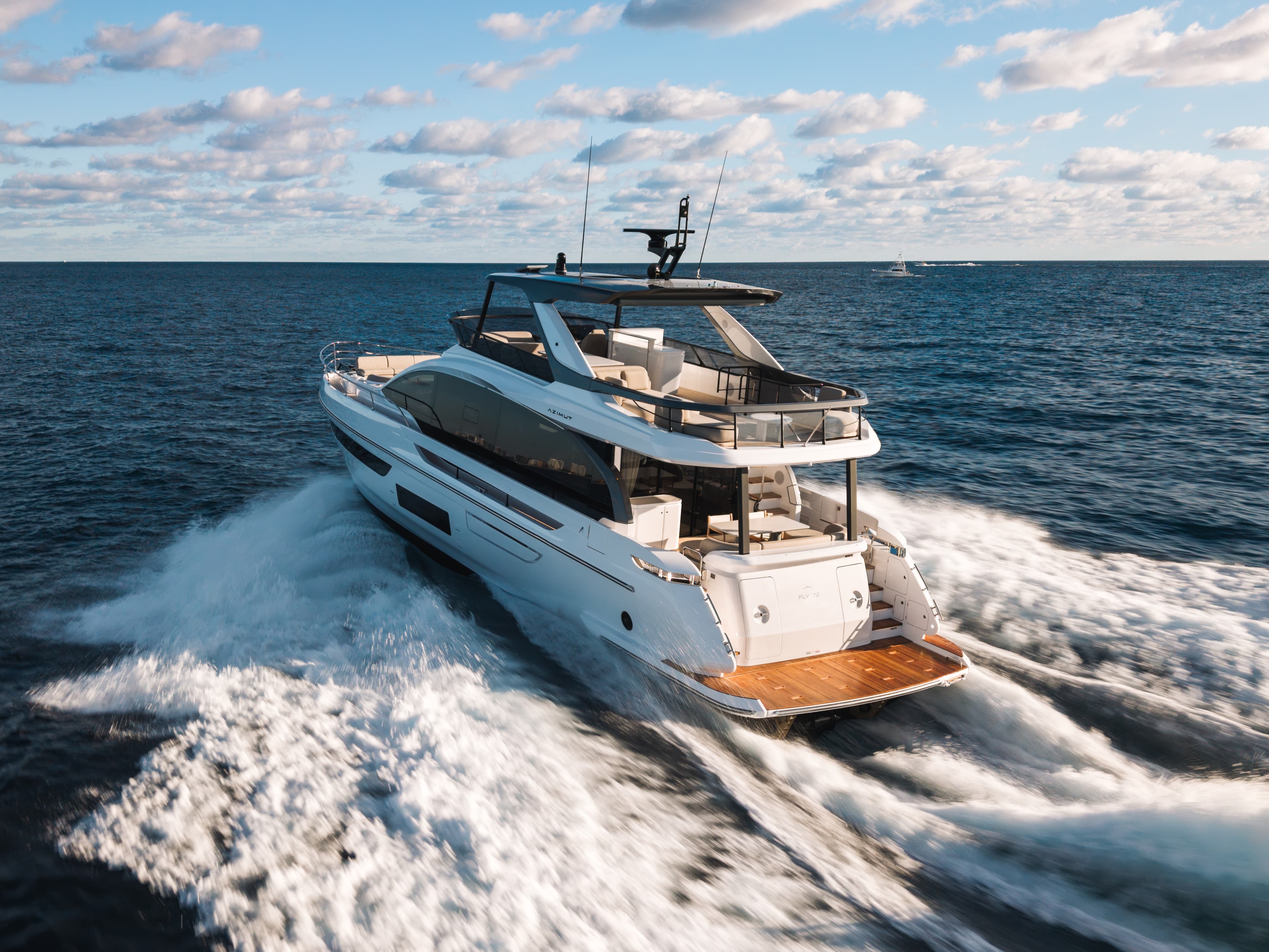 2025 Azimut Fly 72 for Sale in Pompano Beach, FL Flybridge 5