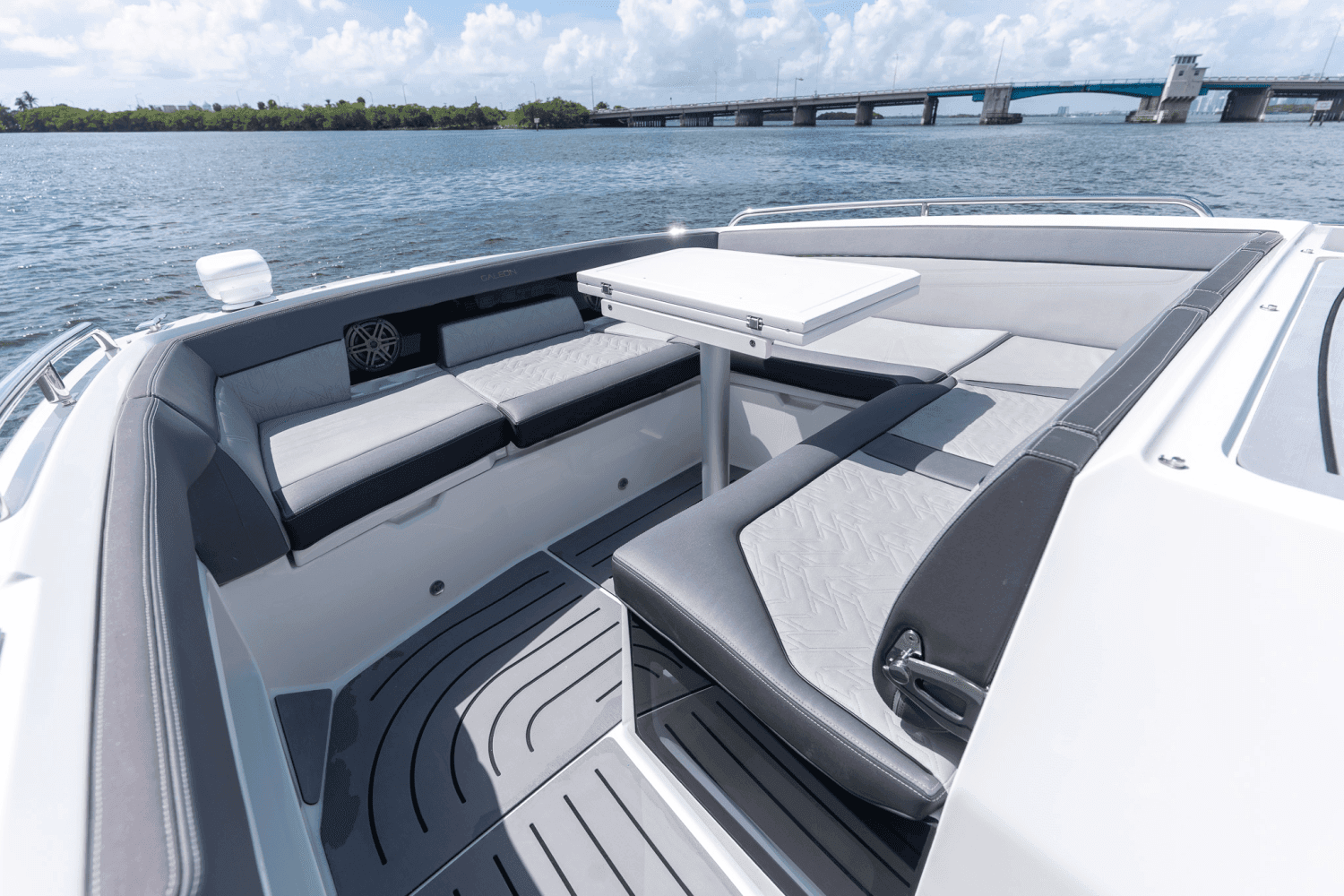 2024 Galeon Yachts 325 GTO for Sale in Miami, FL Bowrider 5