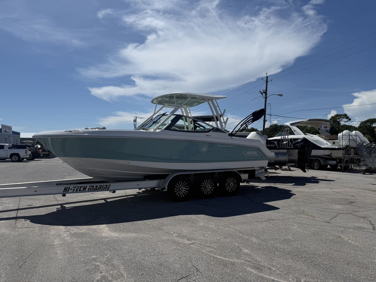 2026 Boston Whaler 240 Vantage for Sale in Fort Walton Beach, Florida Dual Console 4