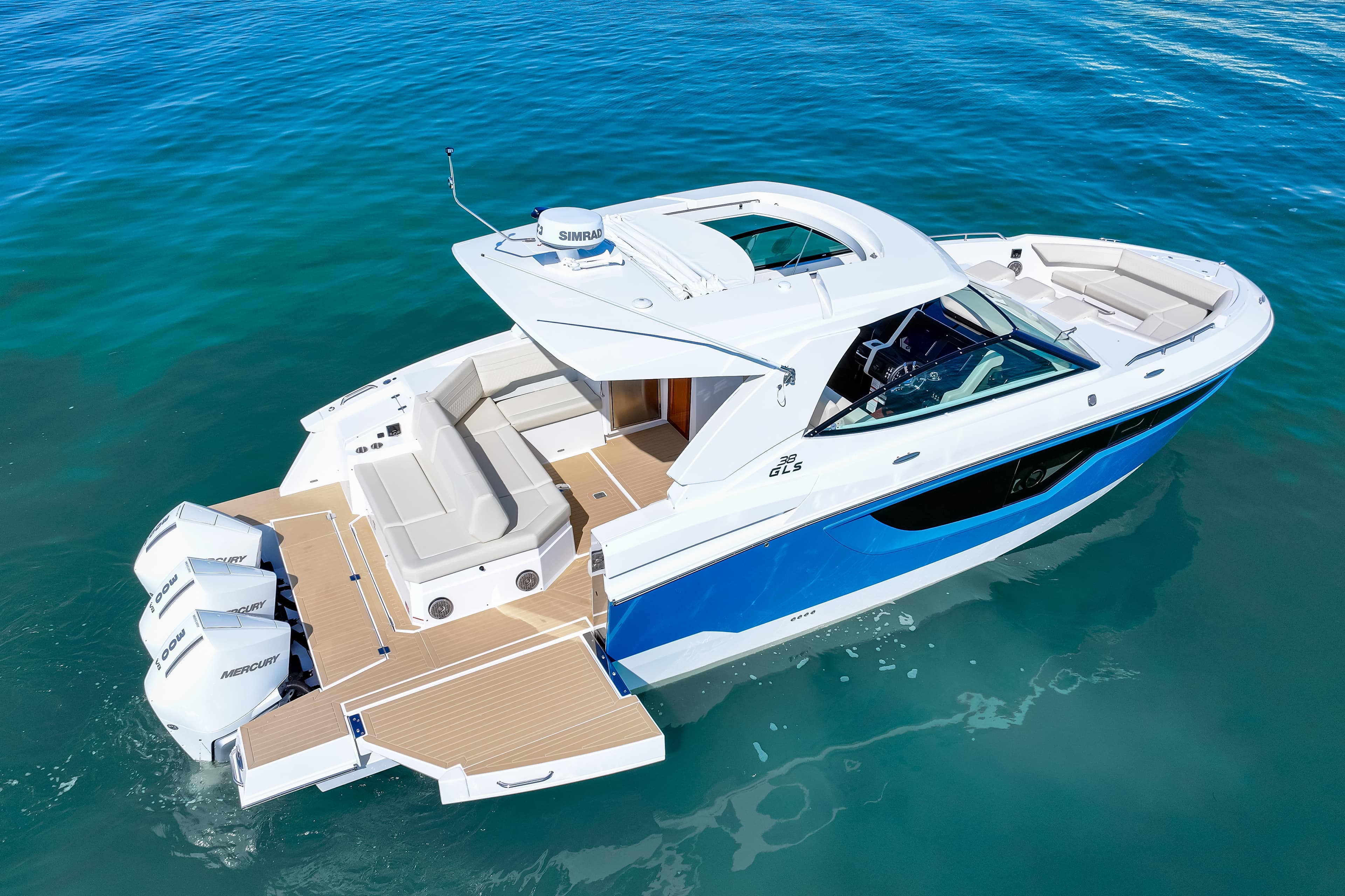 2026 Cruisers Yachts 38 GLS OB for Sale in St Petersburg, FL Sport Cruiser 4