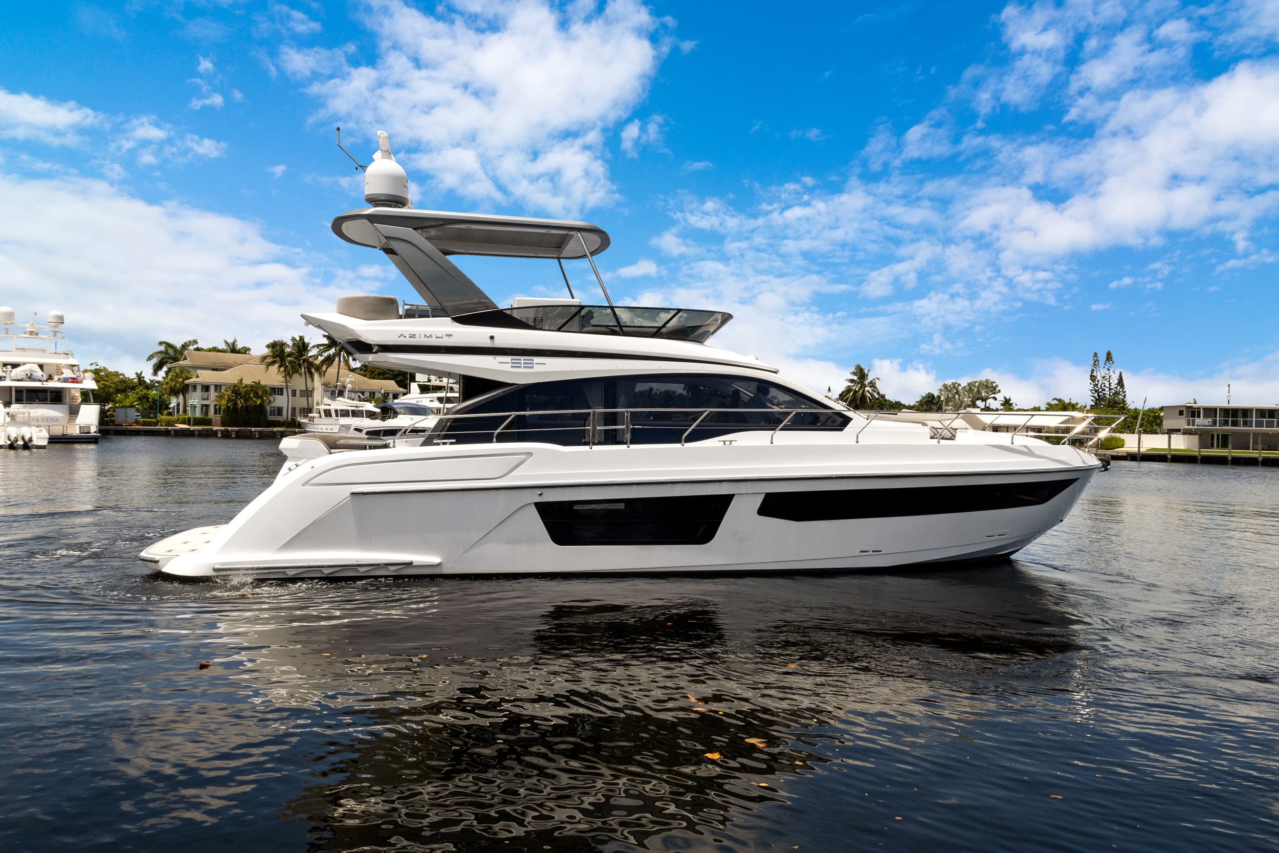2025 Azimut Fly 53 for Sale in Fort Lauderdale, FL Flybridge 3