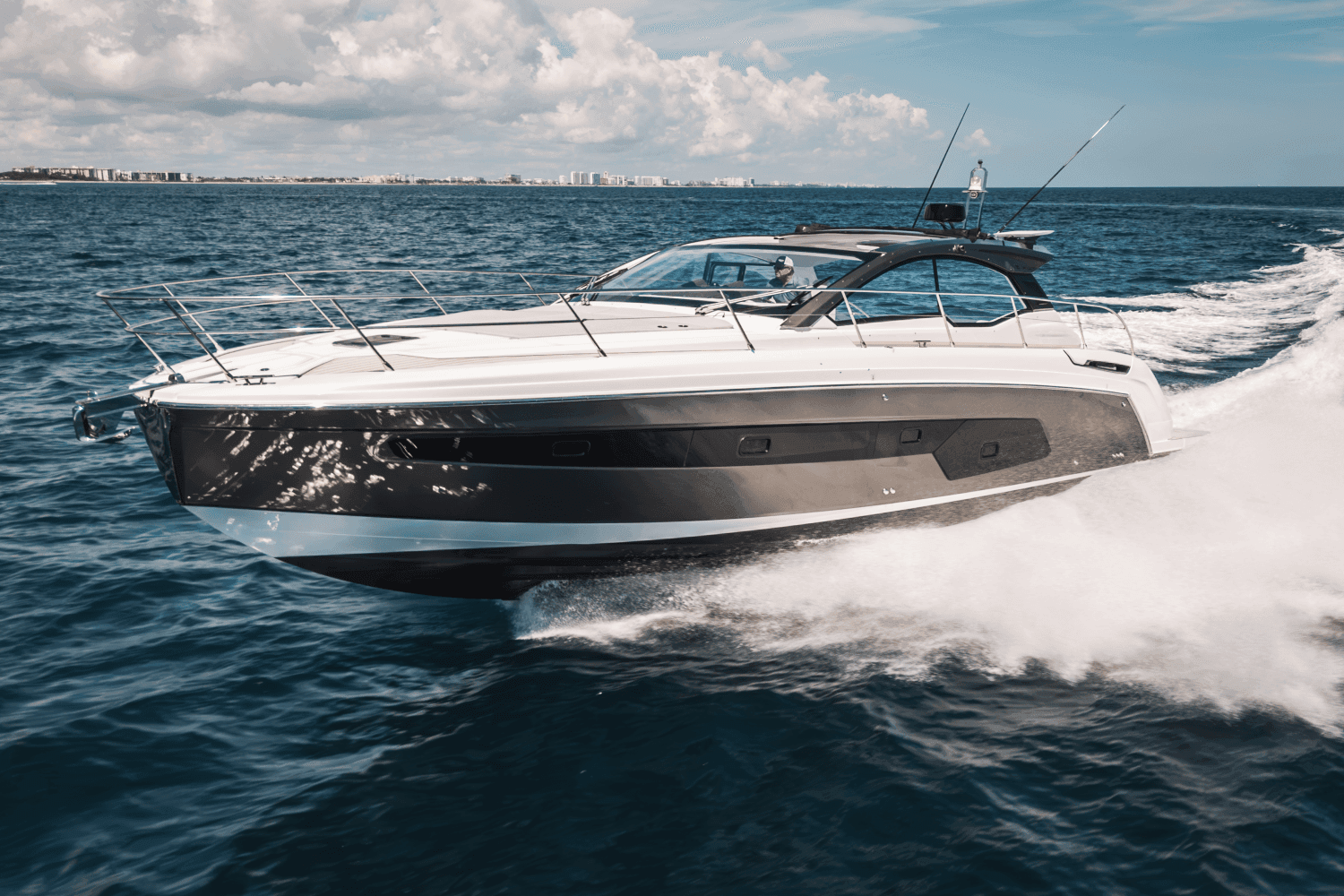 2025 Azimut Atlantis 45 for Sale in Pompano Beach, FL Sport Cruiser