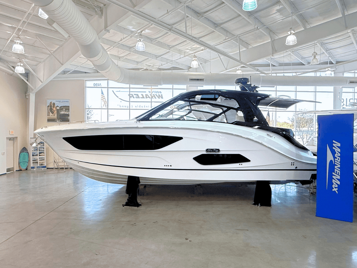 2027 Sea Ray Sundancer 370 for Sale in Lewisville, TX Cruiser