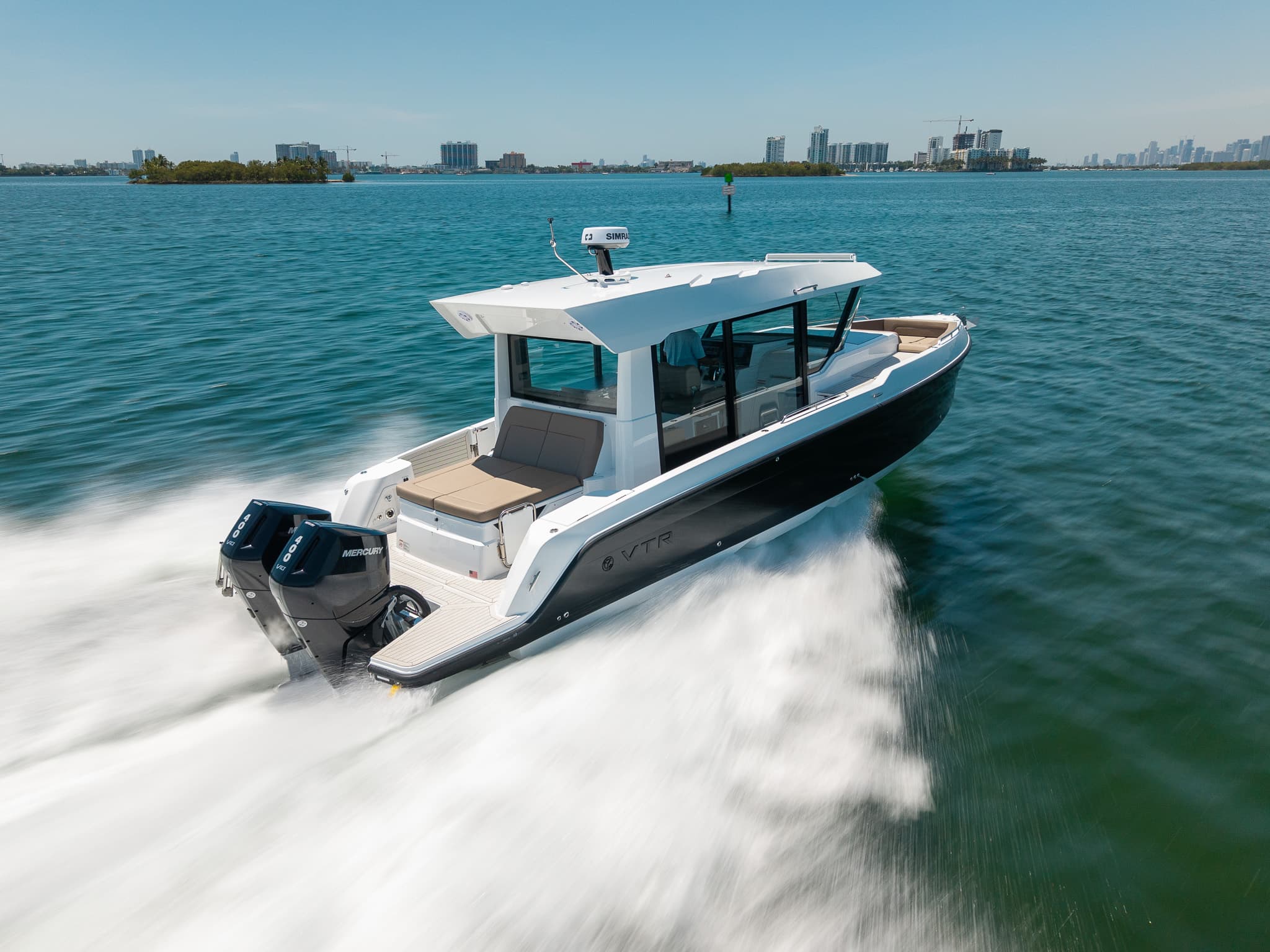 2026 Cruisers Yachts 38 VTR EC for Sale in Miami, FL Sport Cruiser 2