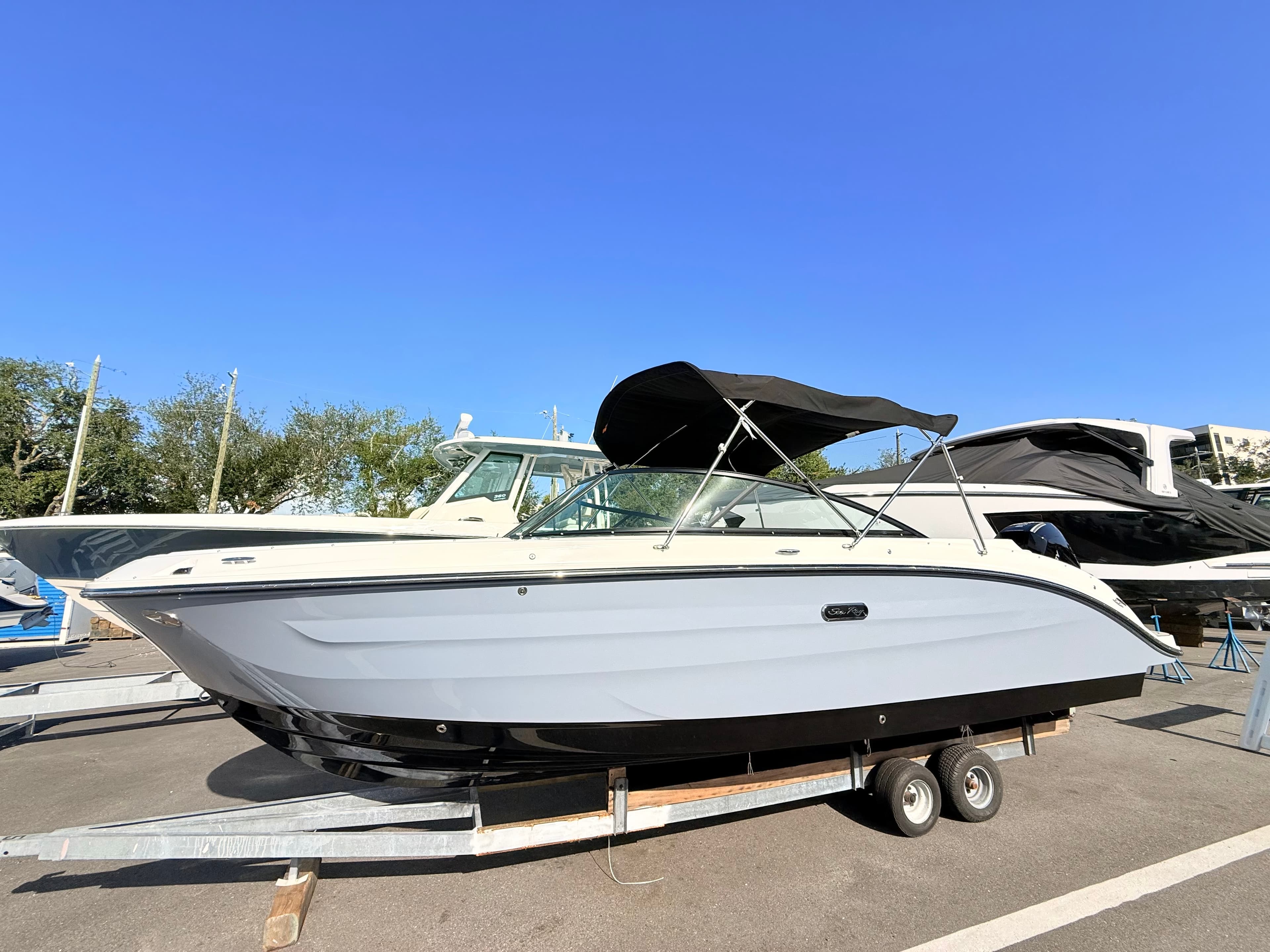 2026 Sea Ray SDX 250 Outboard for Sale in St Petersburg, FL Bowrider 2