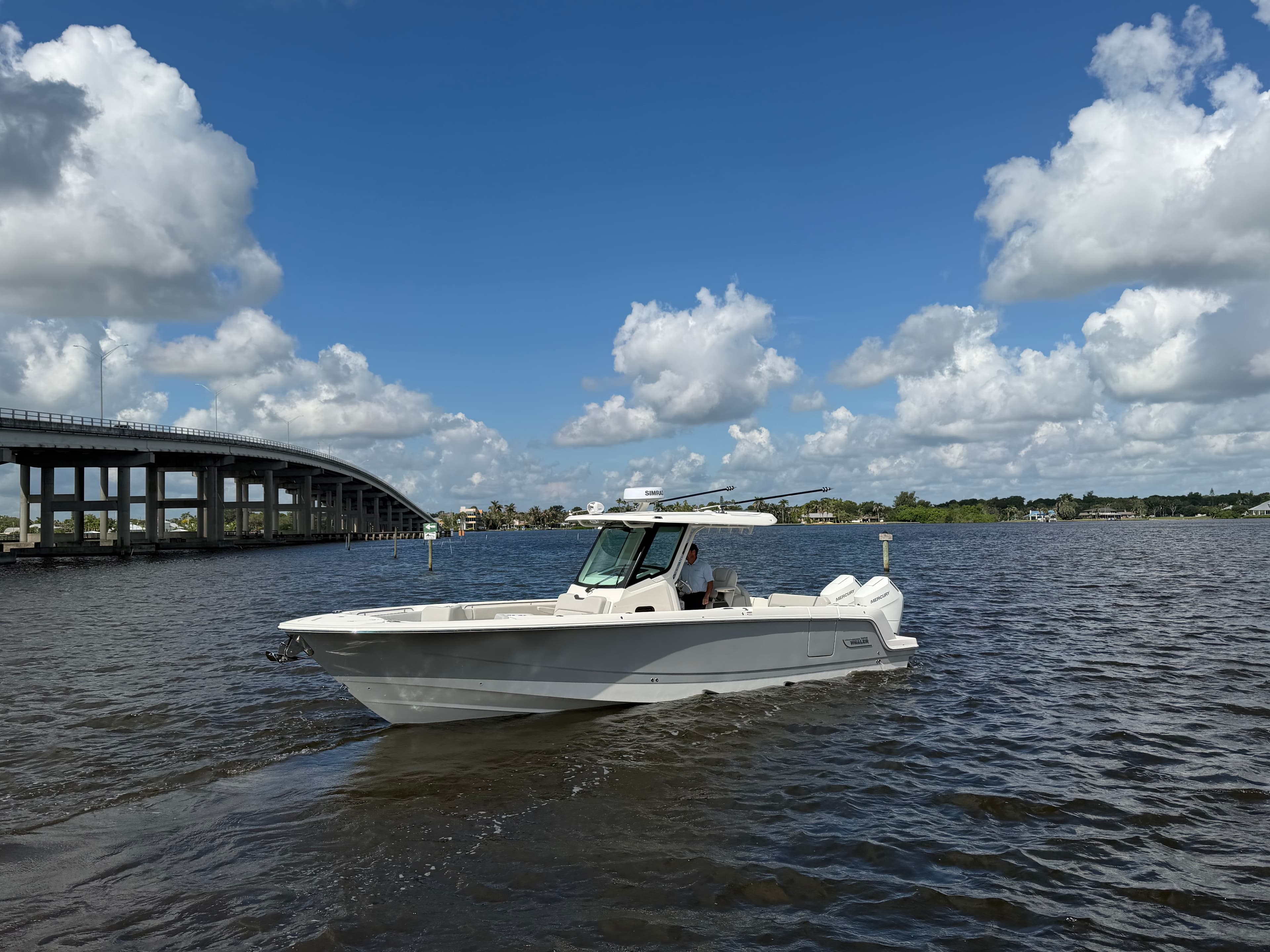 2026 Boston Whaler 330 Outrage for Sale in Stuart, Florida Center Console