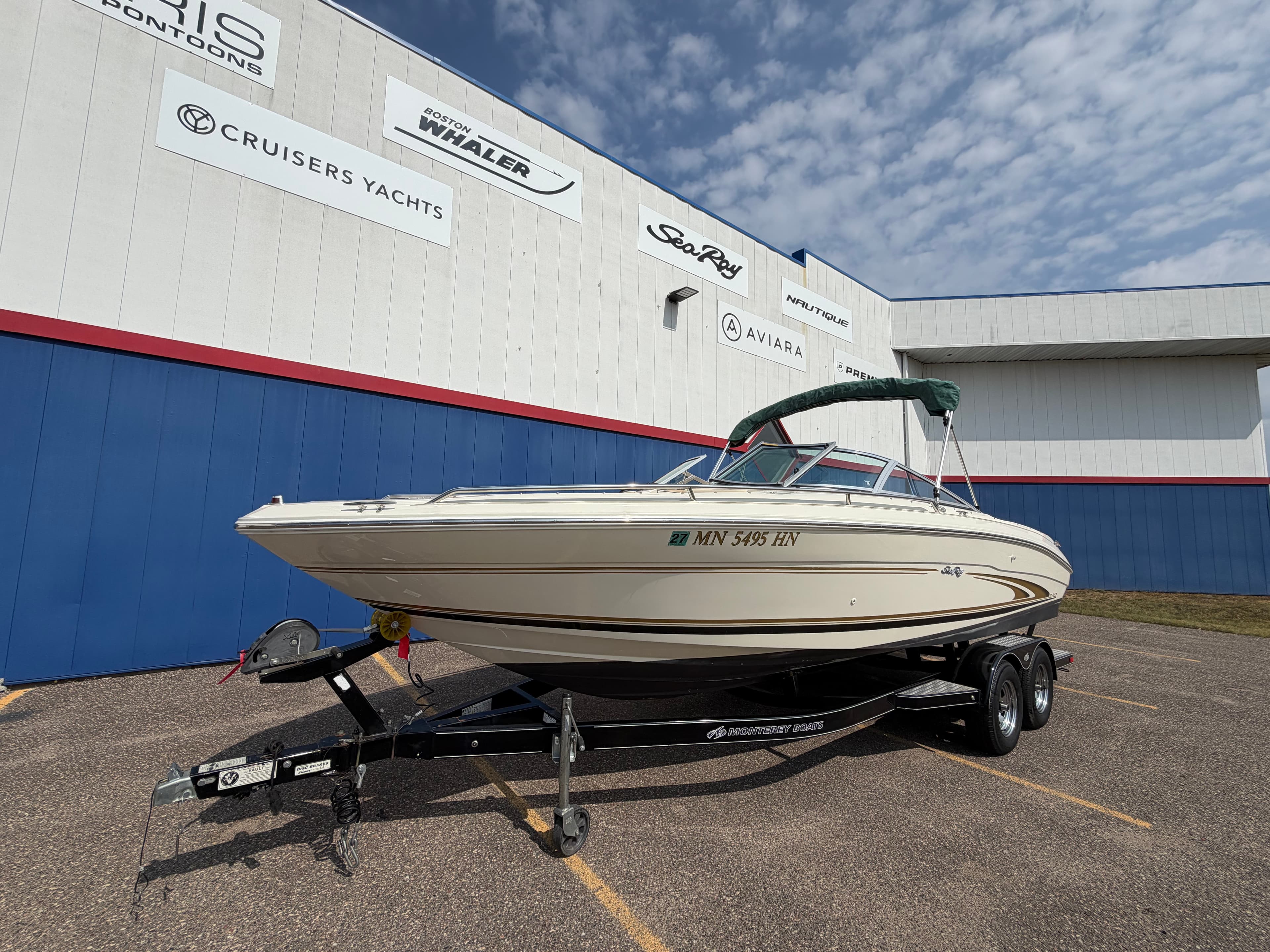 1999 Sea Ray 230 Bow Rider for Sale in Excelsior, Minnesota Bowrider 4
