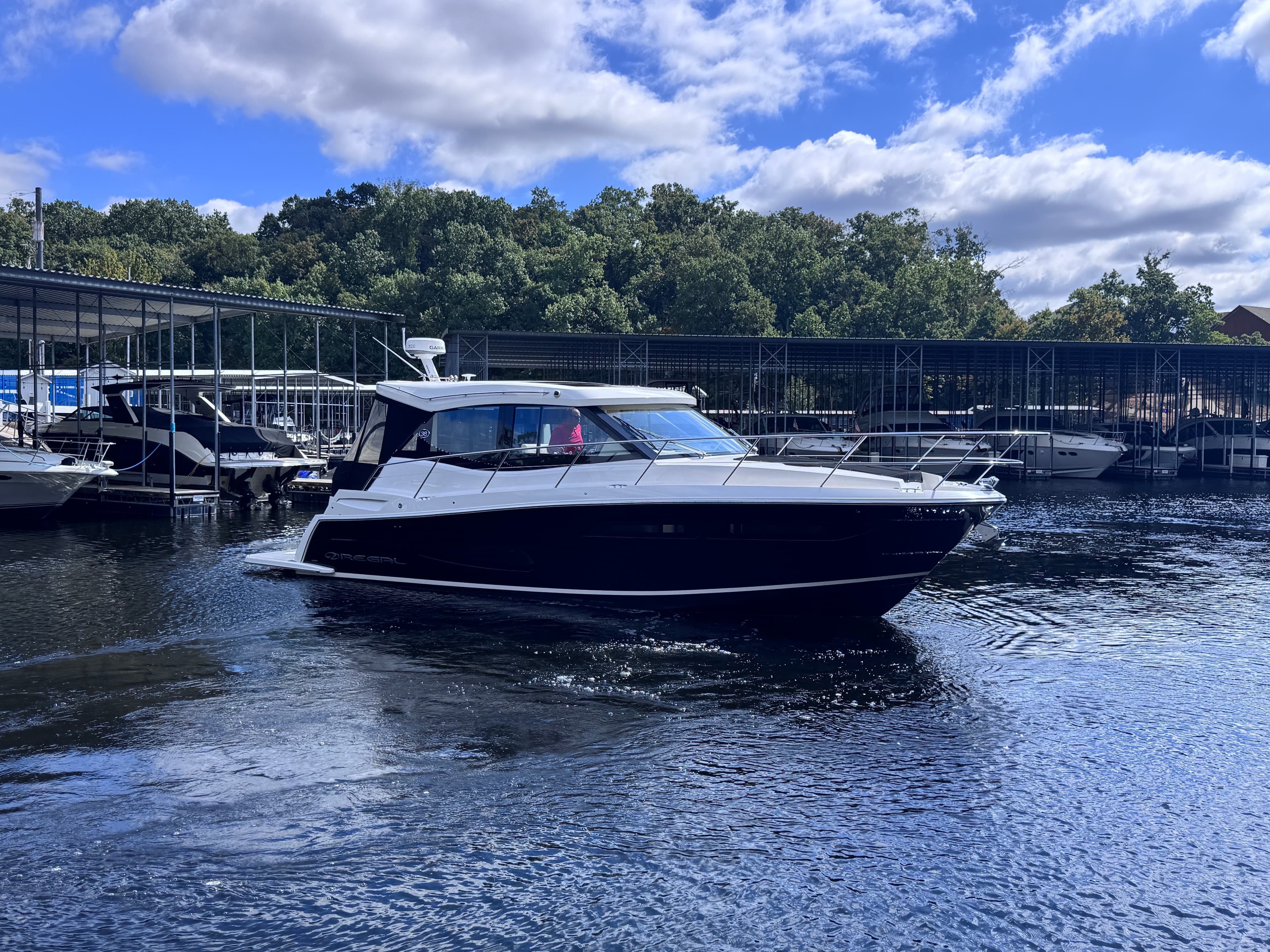 2024 Regal 38 Grande Coupe for Sale in Lake Ozark, MO Motor Yacht 2