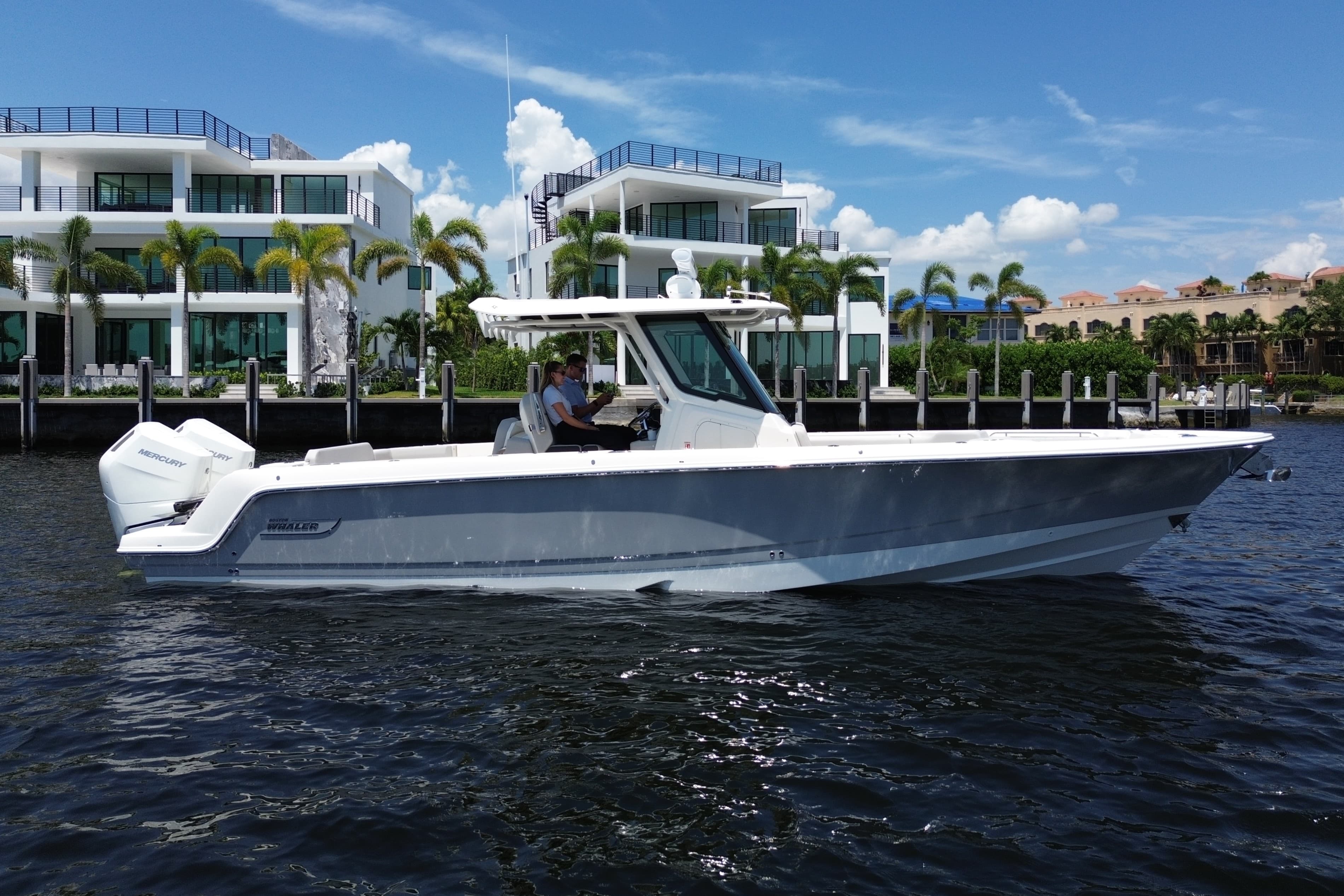 2026 Boston Whaler 330 Outrage for Sale in Pompano Beach, Florida Center Console 2