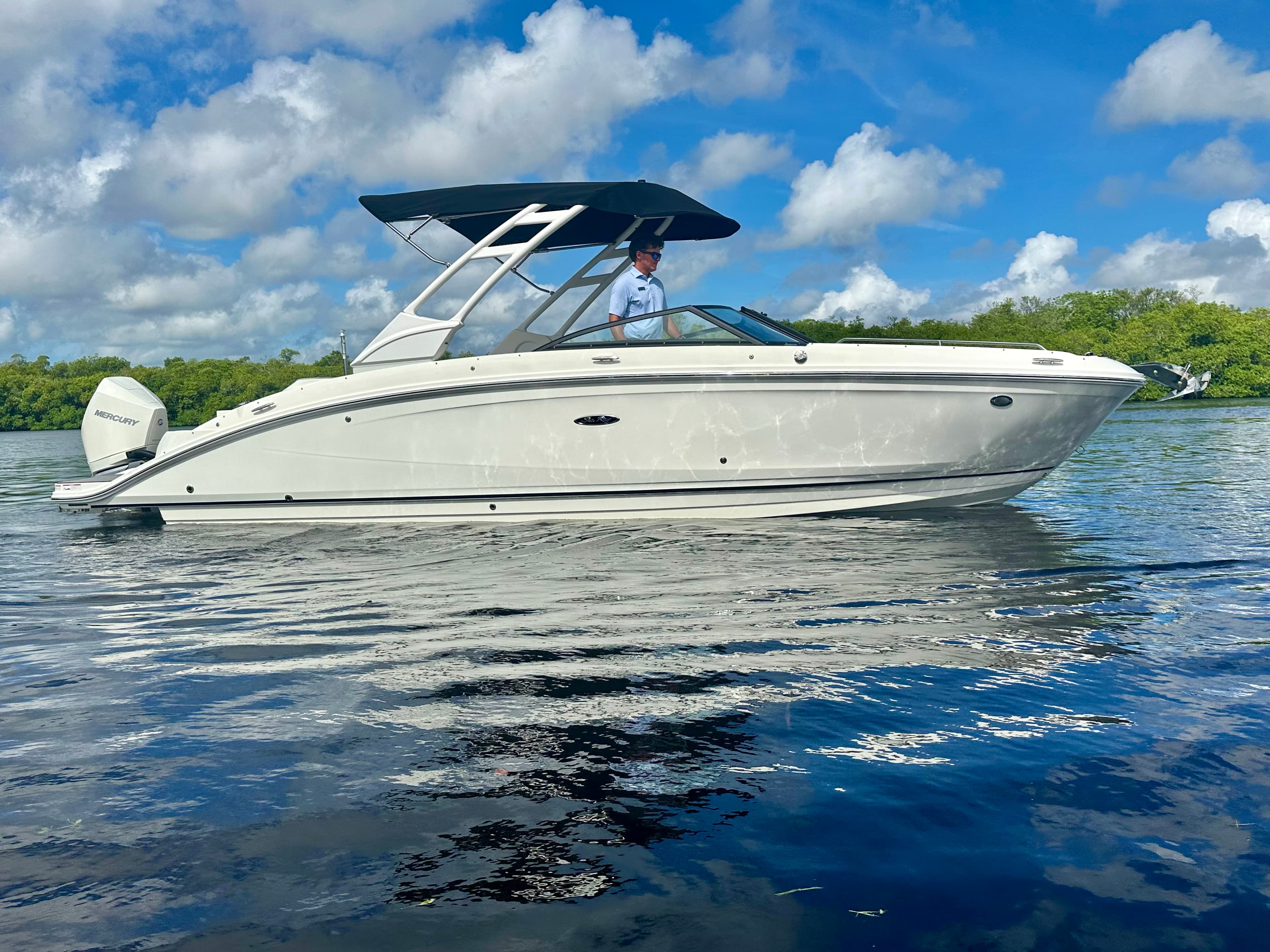 2024 Sea Ray SDX 270 Outboard for Sale in Fort Myers, FL Bowrider