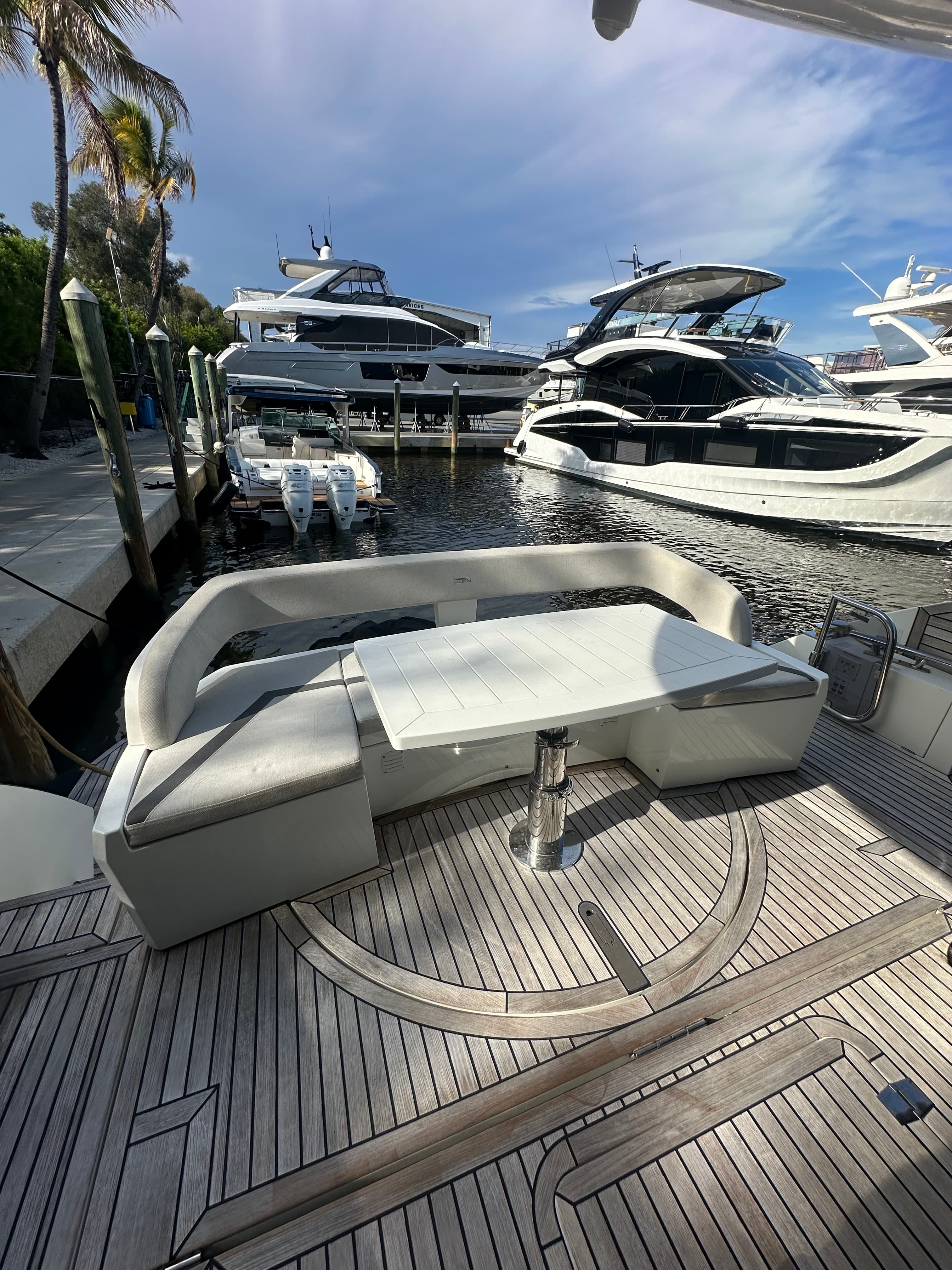 2021 Galeon Yachts 500 Fly for Sale in Pompano Beach, FL Flybridge 4