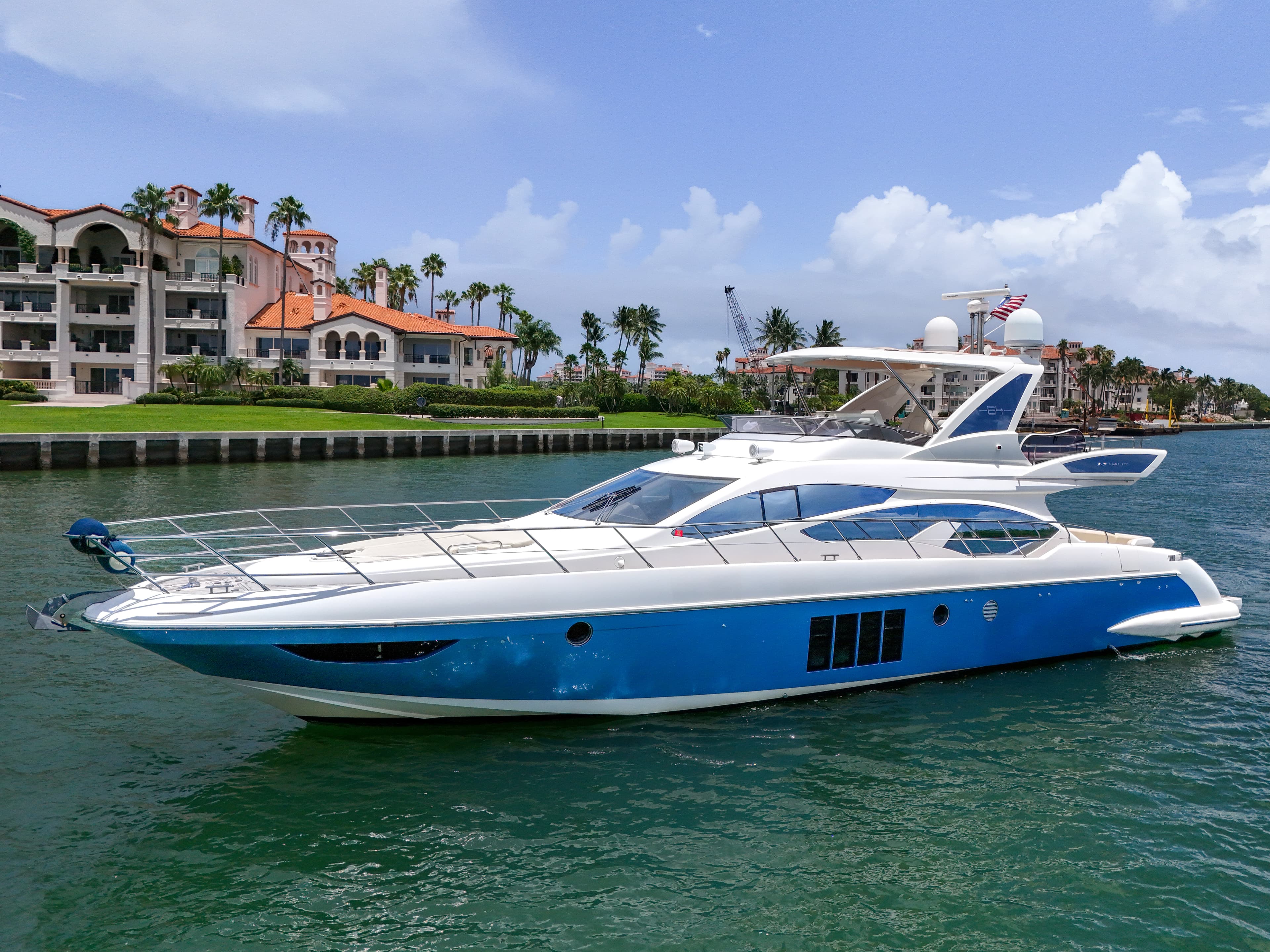 2012 Azimut 64 FLY for Sale in Miami Beach, FL Cruiser 4
