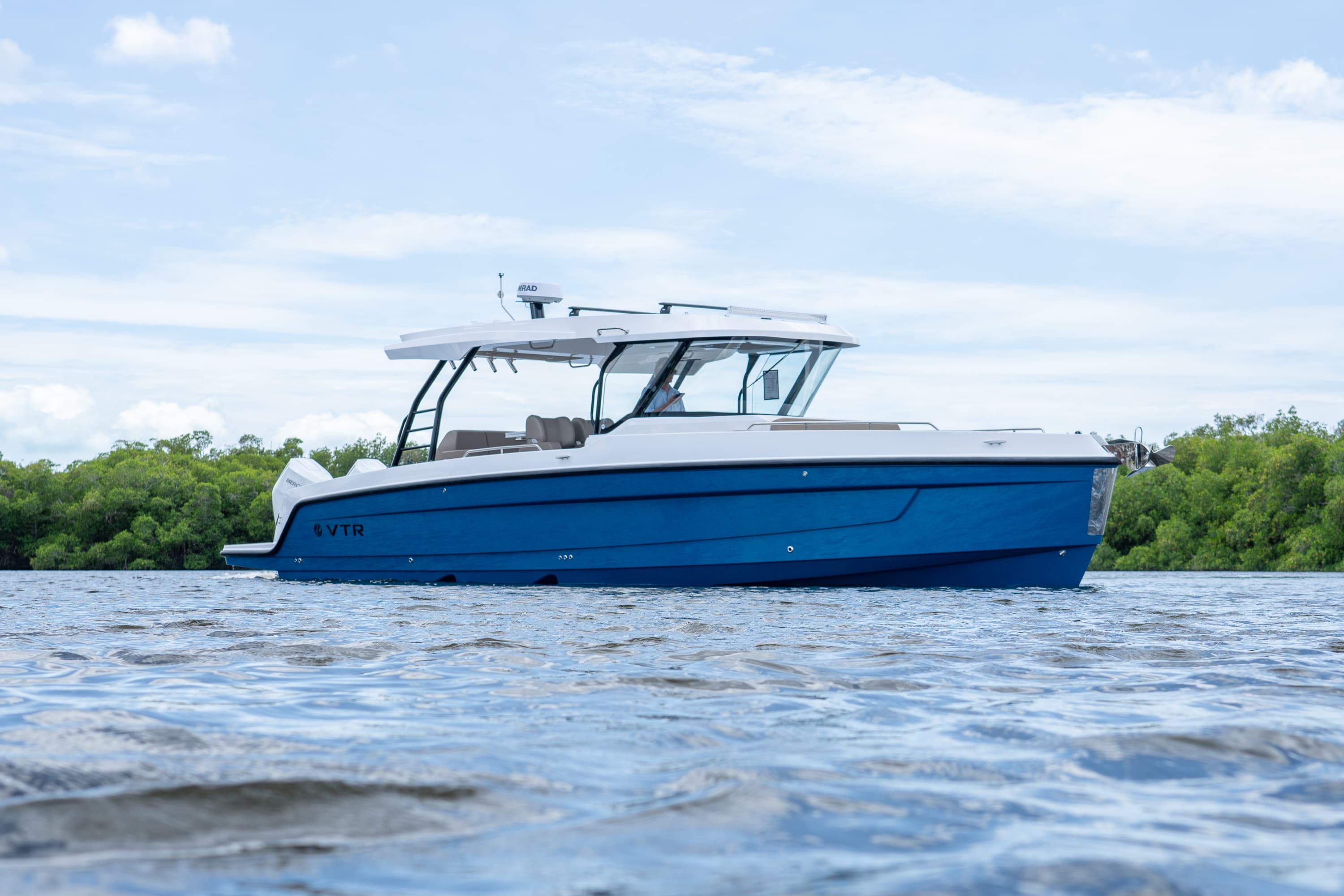 2026 Cruisers Yachts 38 VTR for Sale in Fort Myers, FL Sport Cruiser 5