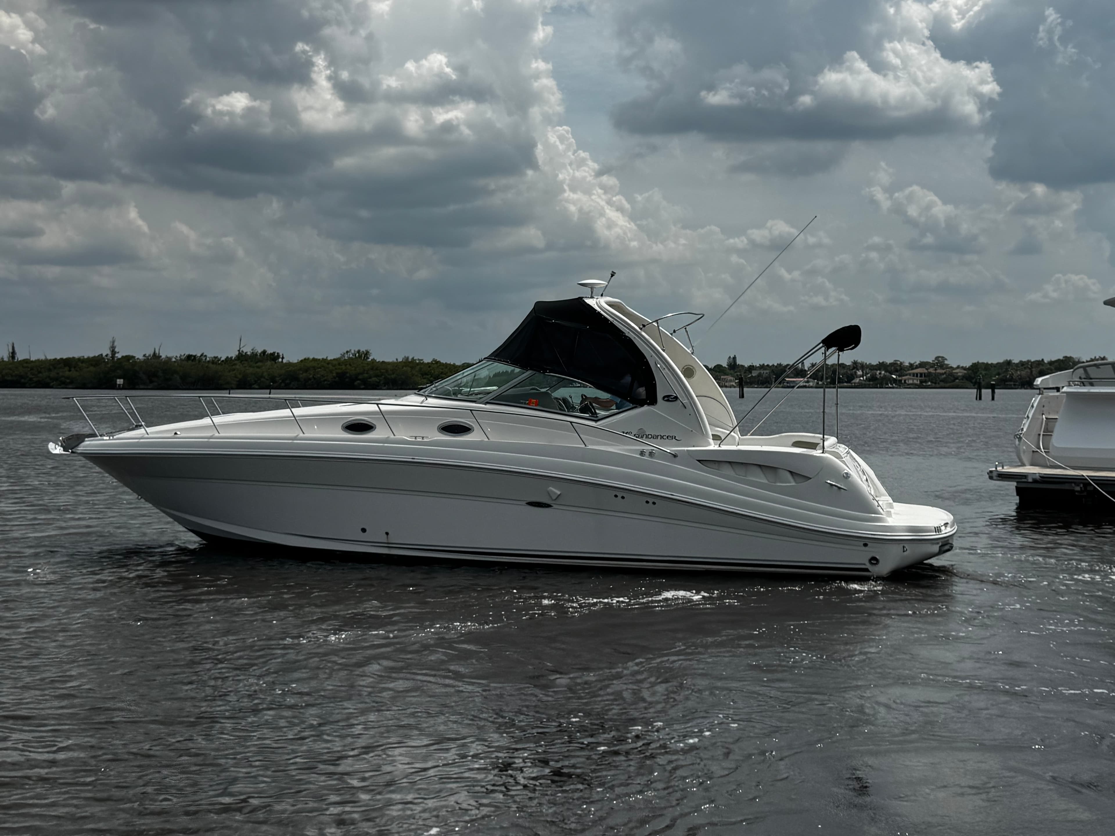 2006 Sea Ray Sundancer 340 for Sale in Stuart, Florida Express Cruiser 3