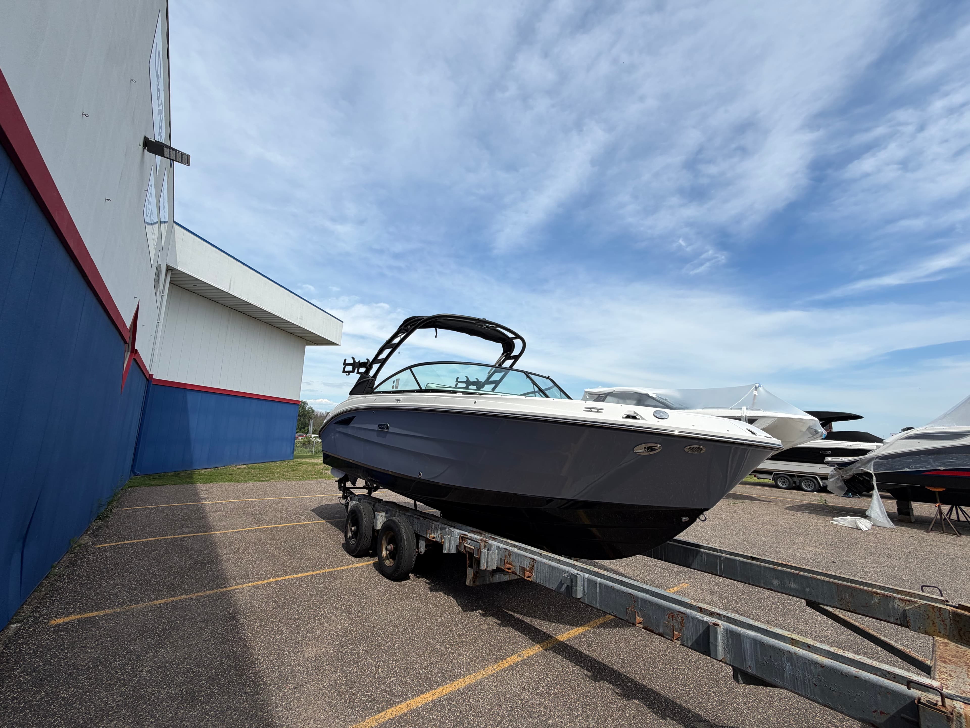 2026 Sea Ray SDX 250 Surf for Sale in Excelsior, Minnesota Bowrider 2