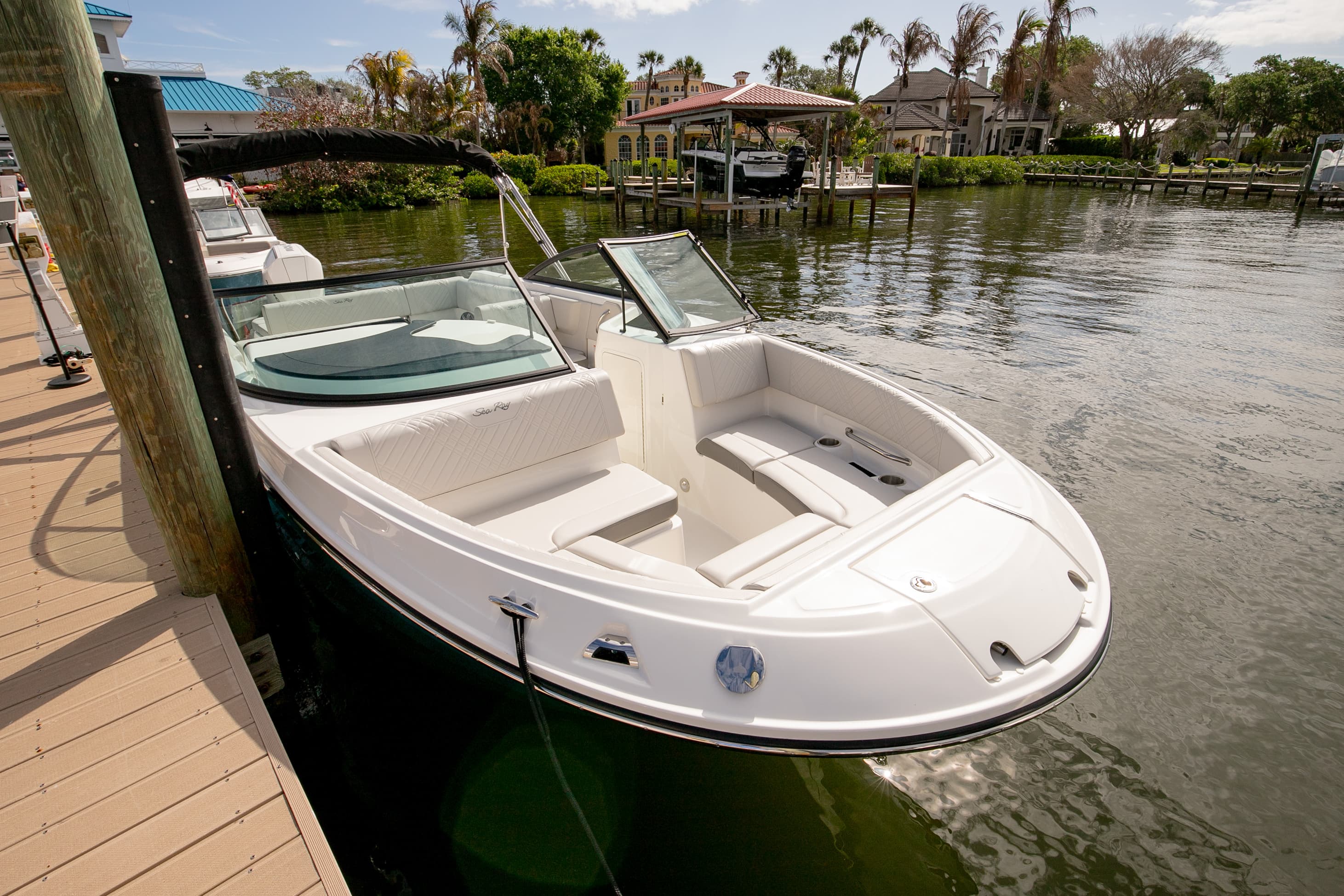 2026 Sea Ray SDX 250 Outboard for Sale in Cocoa, Florida Bowrider 4