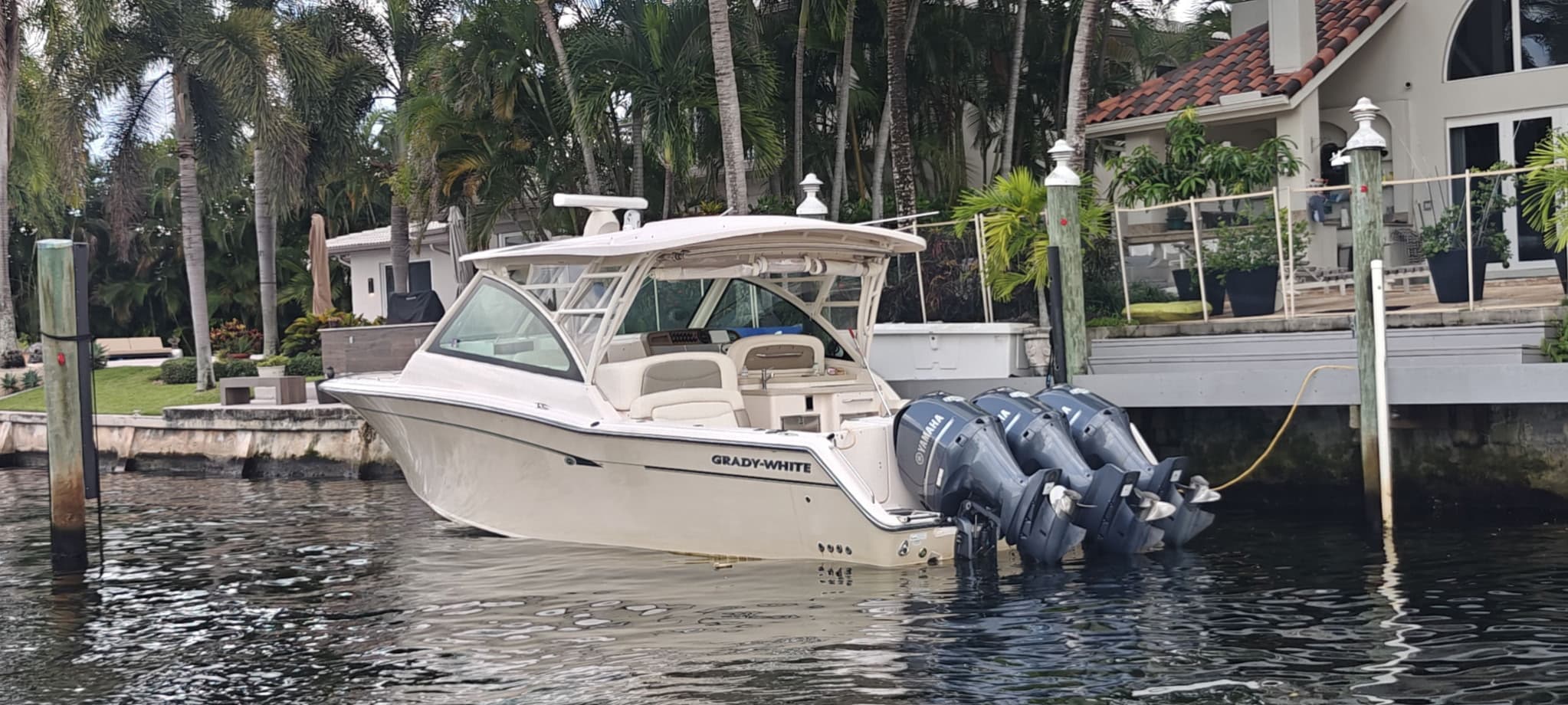 2014 Grady-White Boats Freedom 375 for Sale in Miami Shores, FL Bowrider