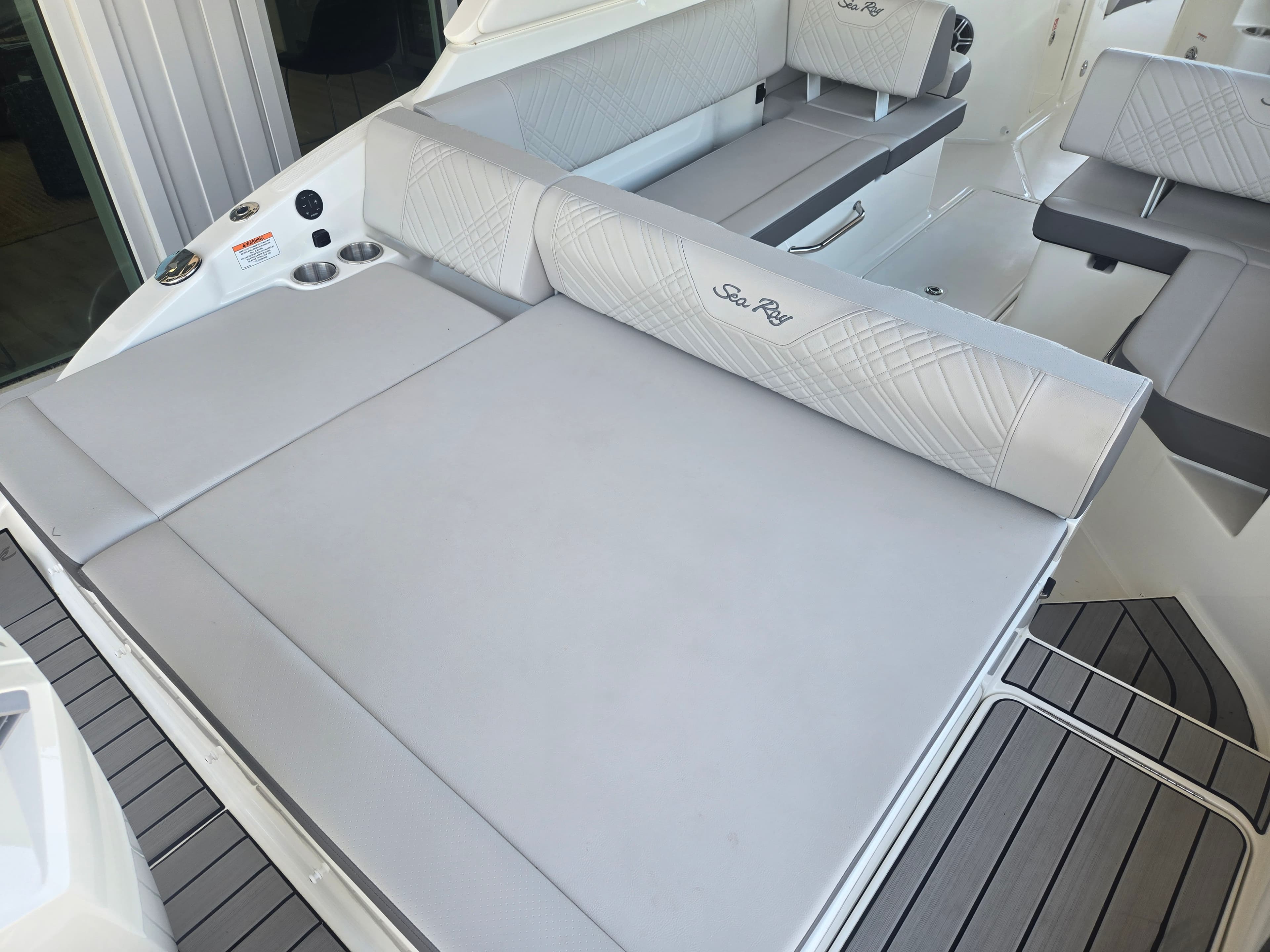 2026 Sea Ray SDX 250 Outboard for Sale in Charleston, SC Bowrider 4