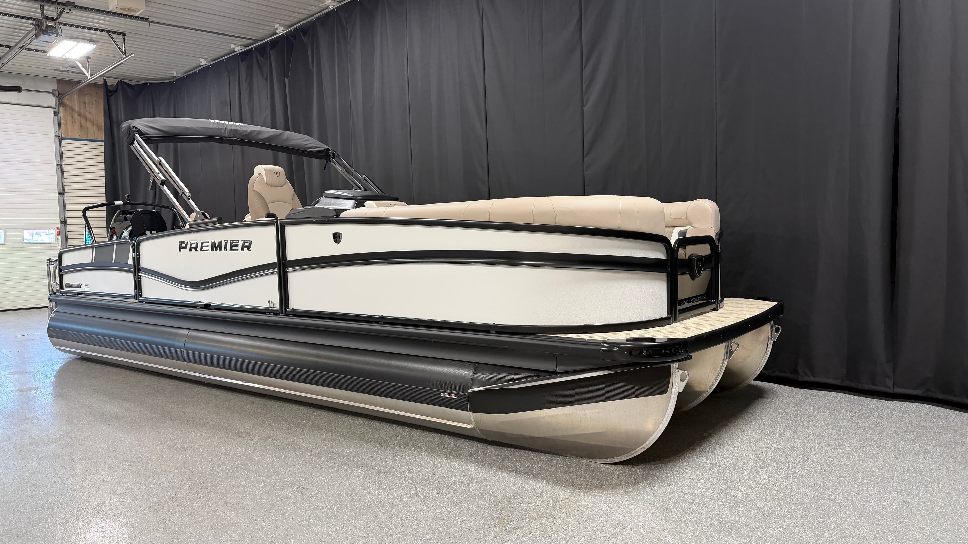 2027 Premier 250 Solaris for Sale in Nisswa, Minnesota Pontoon Boats 5