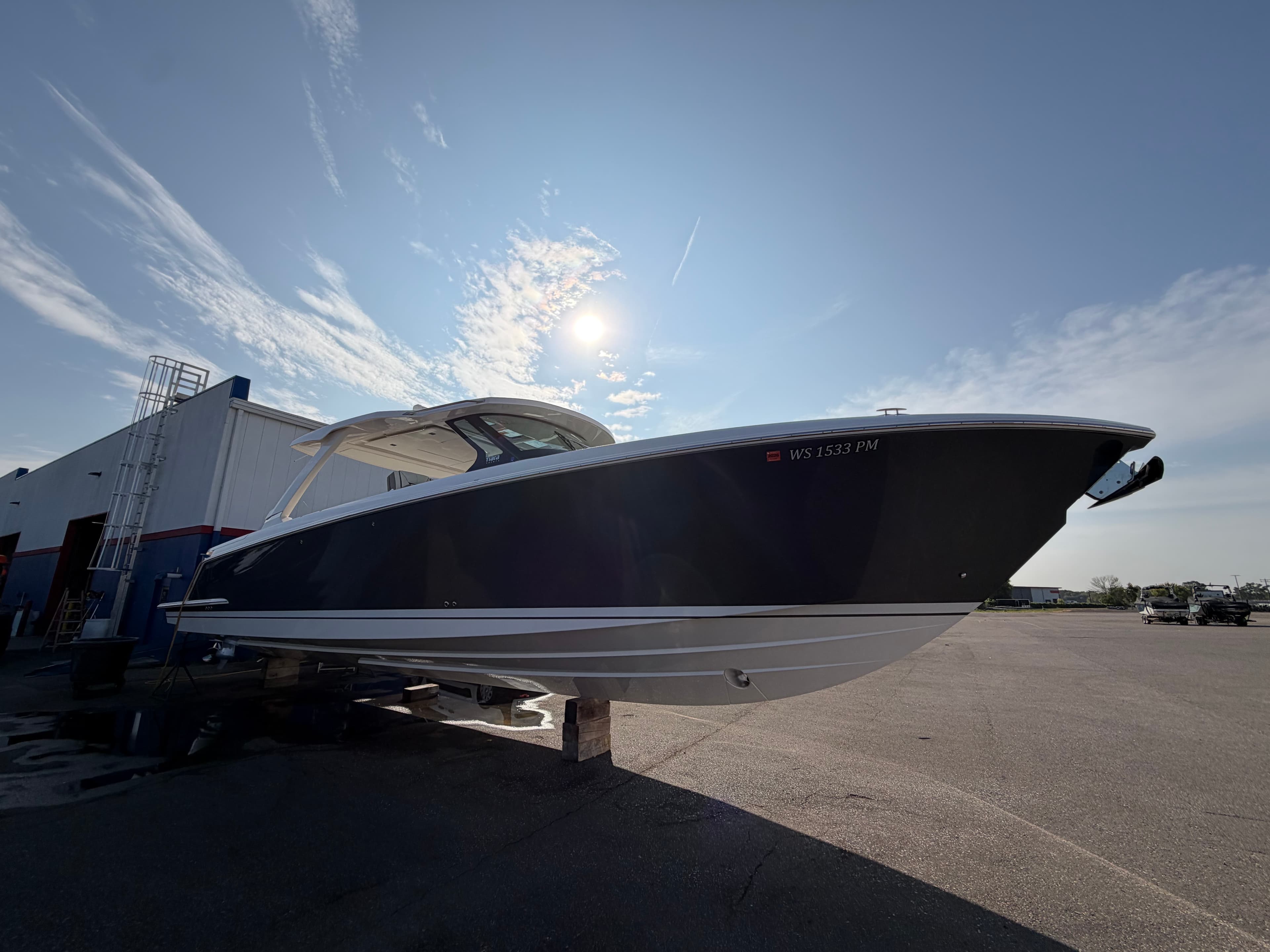 2022 Tiara Yachts 43LS for Sale in Excelsior, Minnesota Center Console 3