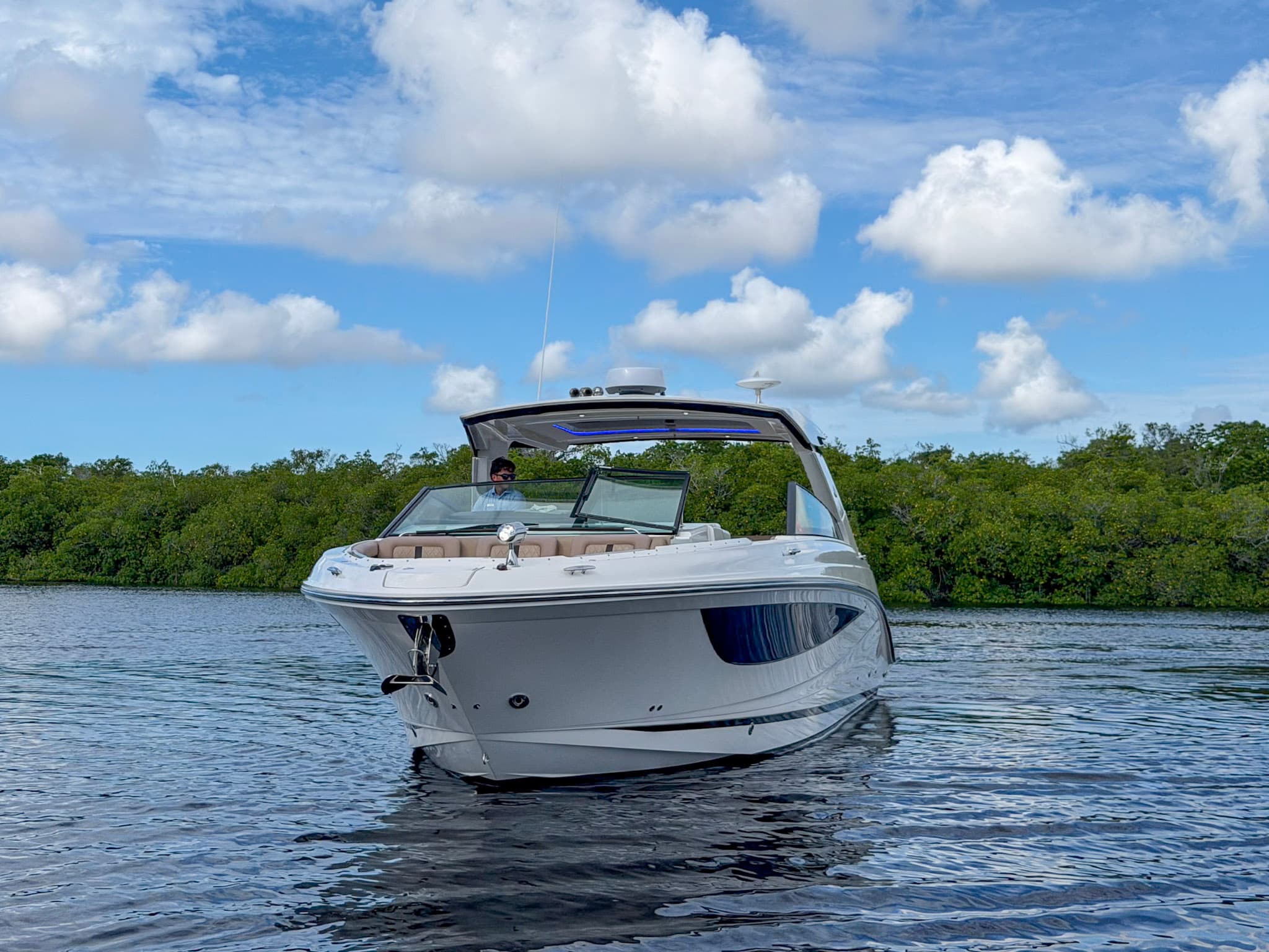 2019 Sea Ray SLX 400 Outboard for Sale in Fort Myers, FL Bowrider 4