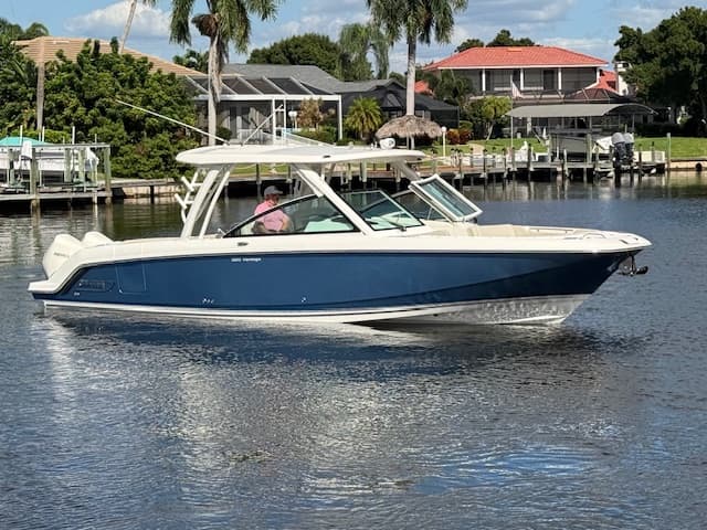 2023 Boston Whaler 320 Vantage for Sale in Cape coral, FL Bowrider