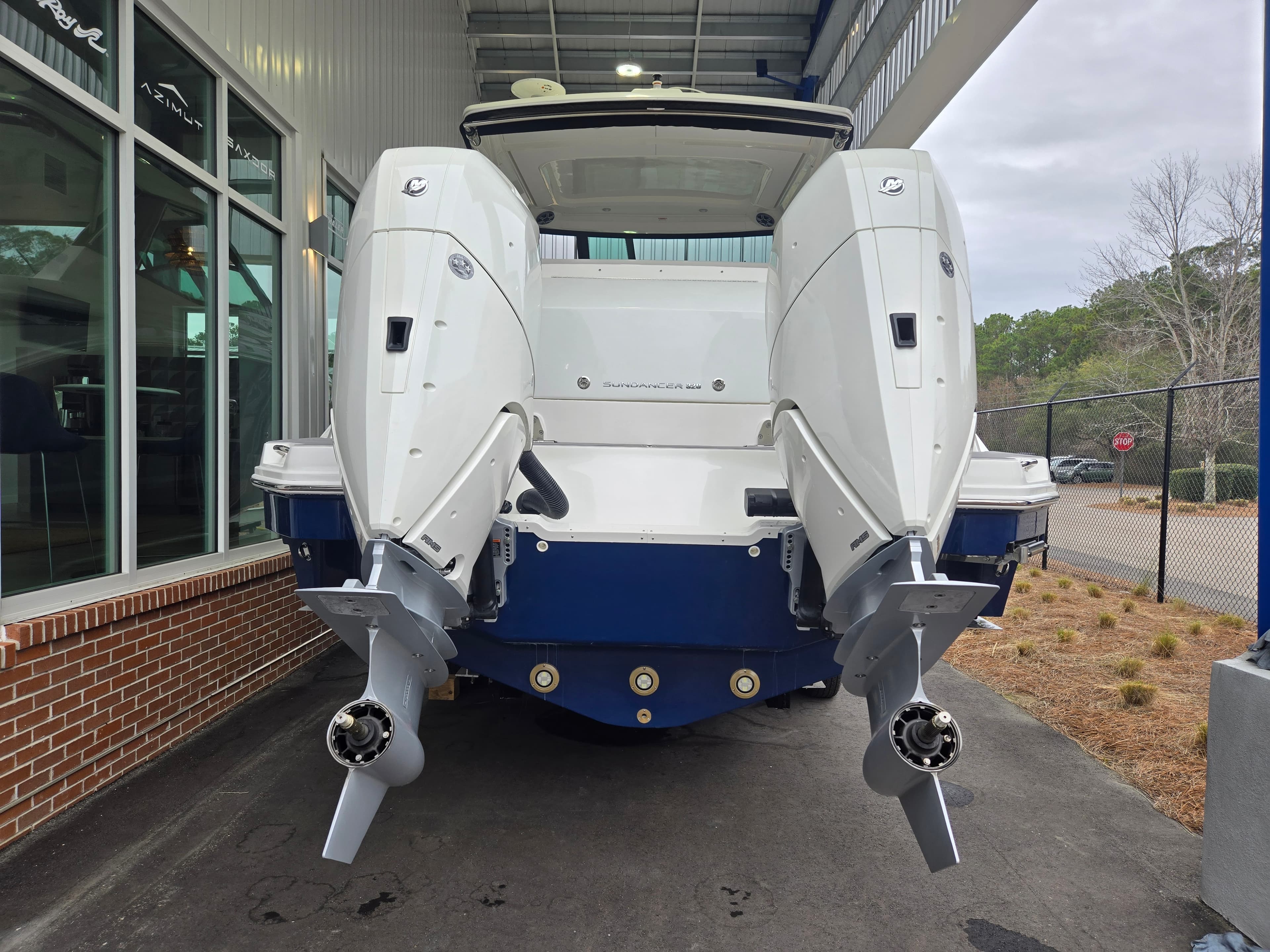 2026 Sea Ray Sundancer 320 Outboard for Sale in Charleston, SC Express Cruiser 2