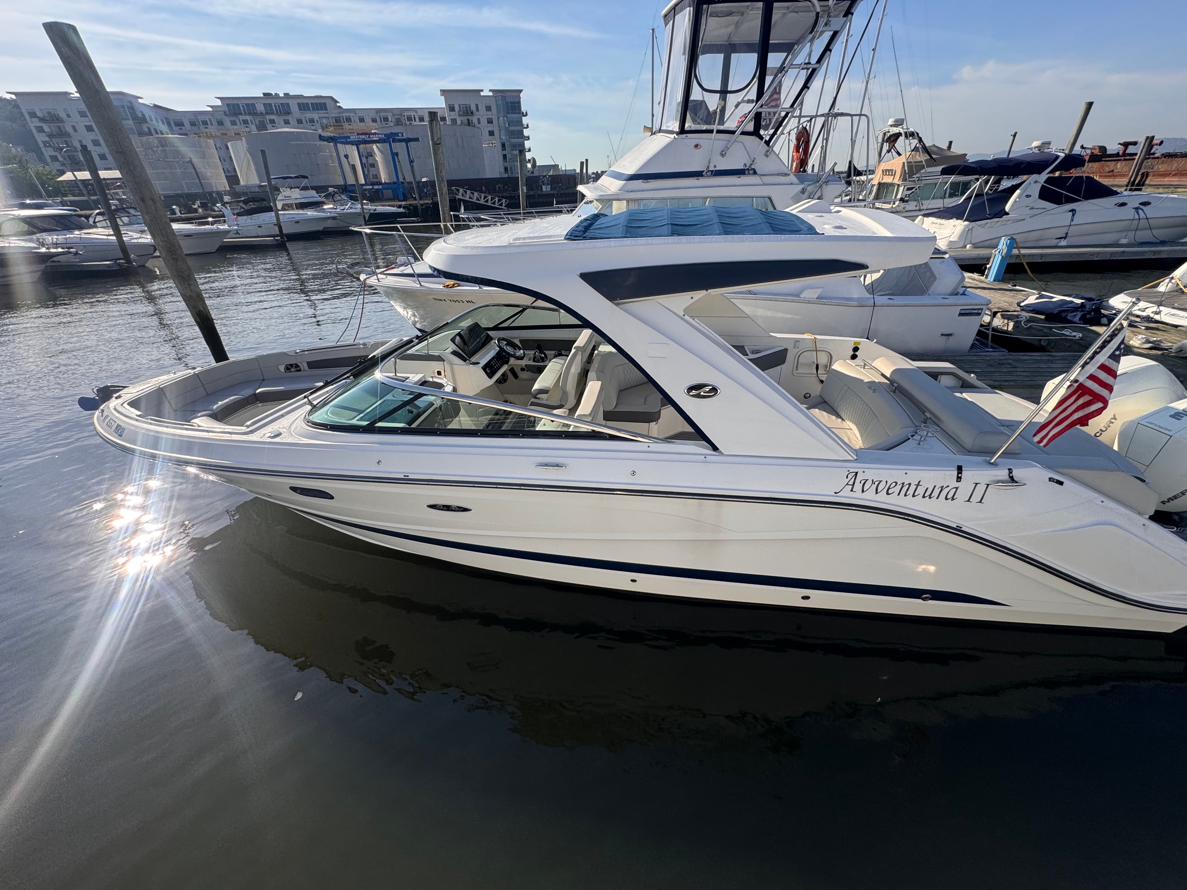 2020 Sea Ray SLX 310 Outboard for Sale in Norwalk, Connecticut Bowrider