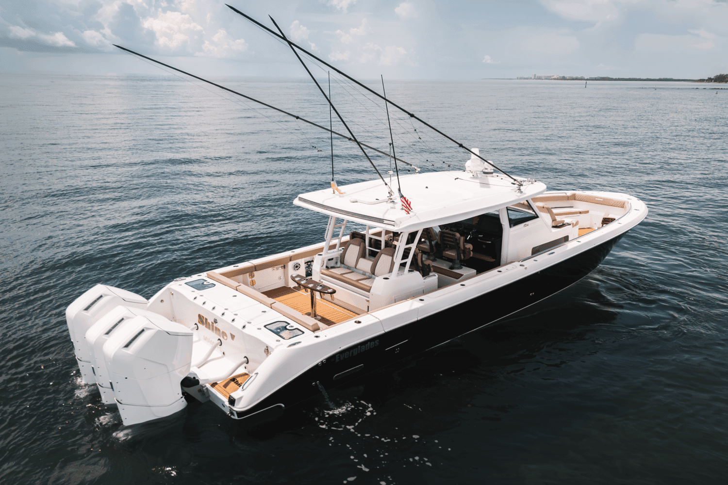 2023 Everglades Boats 455CC for Sale in Miami Beach, FL Center Console 4