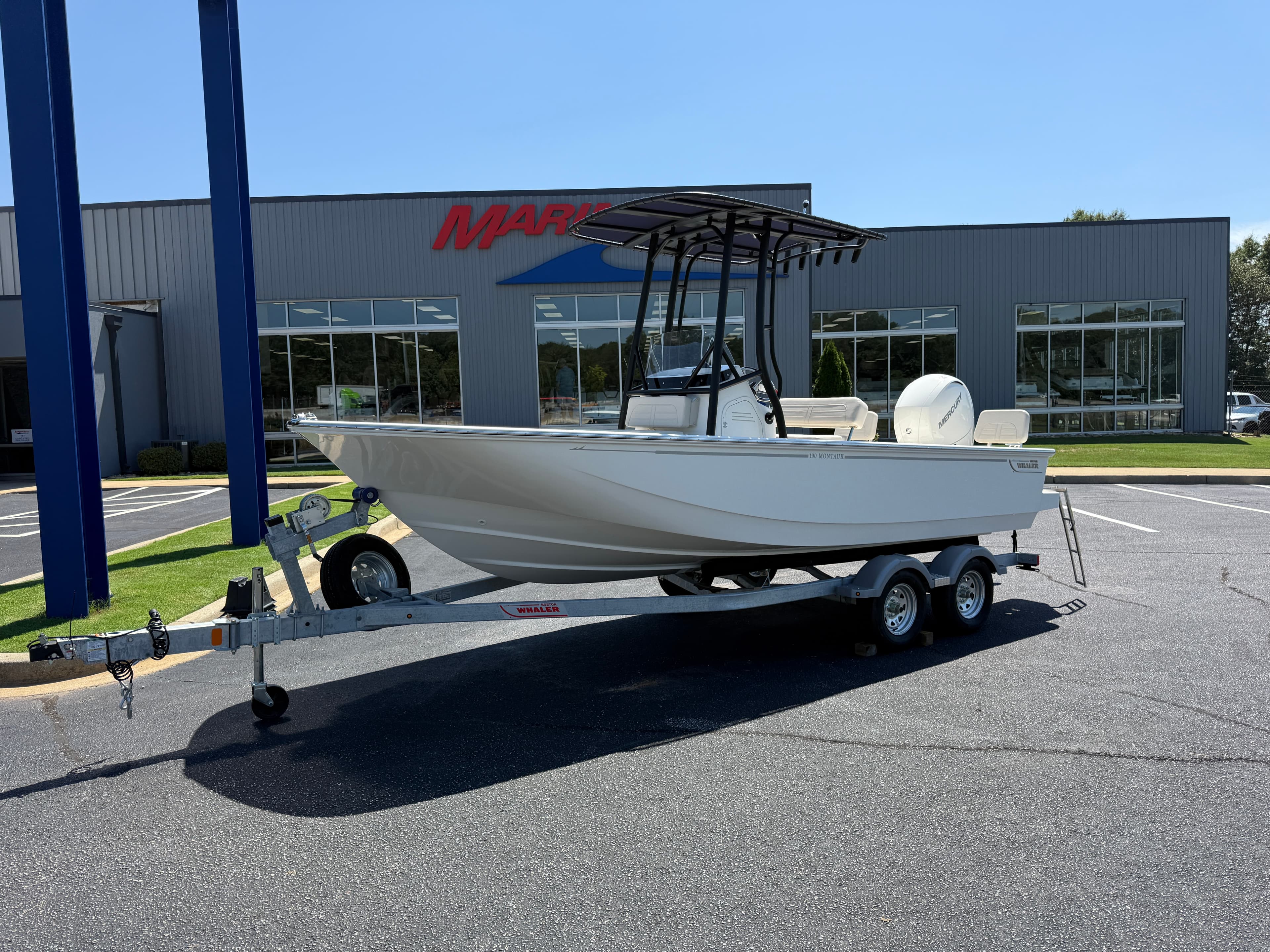 2027 Boston Whaler 190 Montauk for Sale in Greenville, SC Center Console