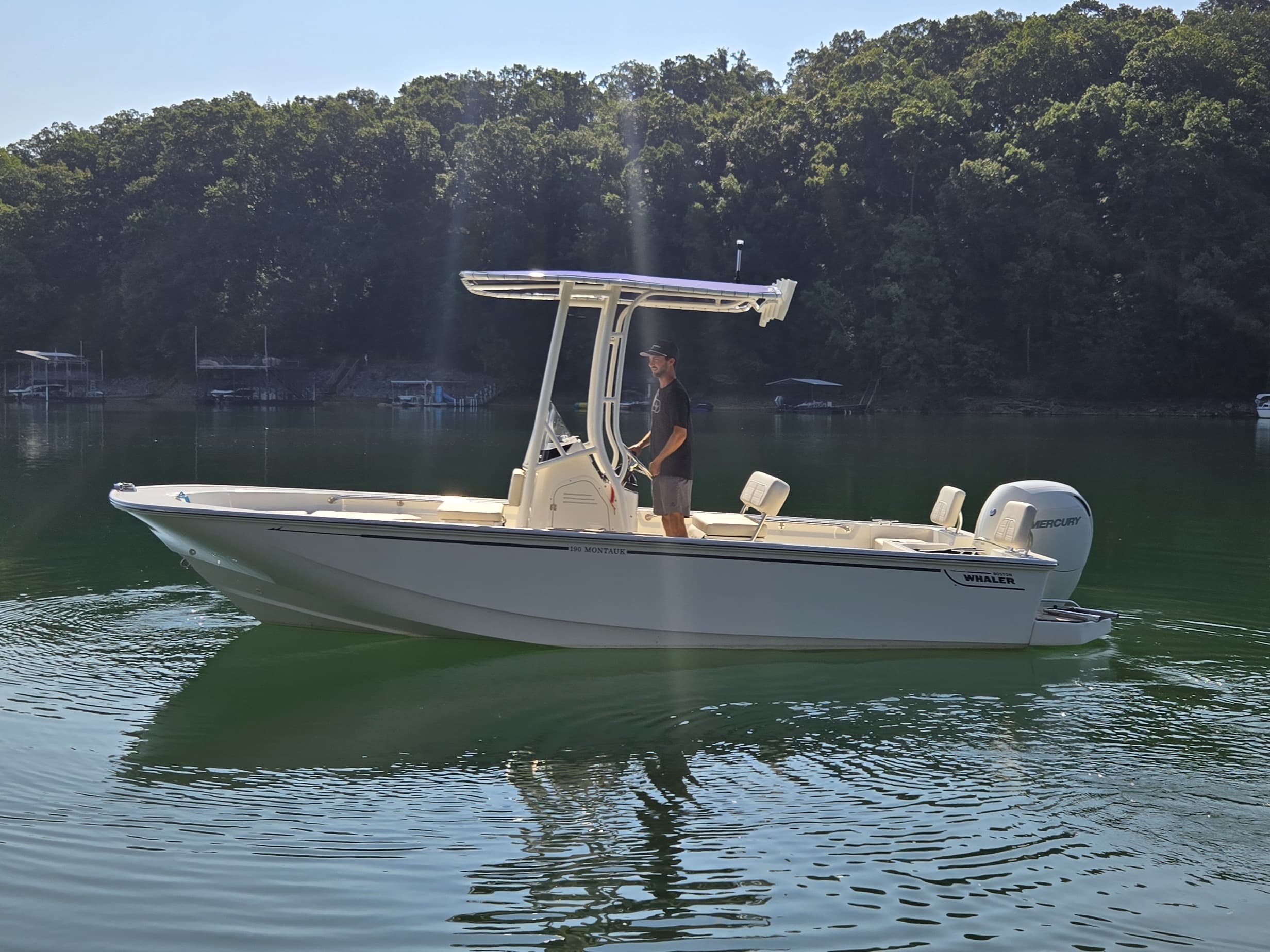 2026 Boston Whaler 190 Montauk for Sale in Cumming, GA Center Console