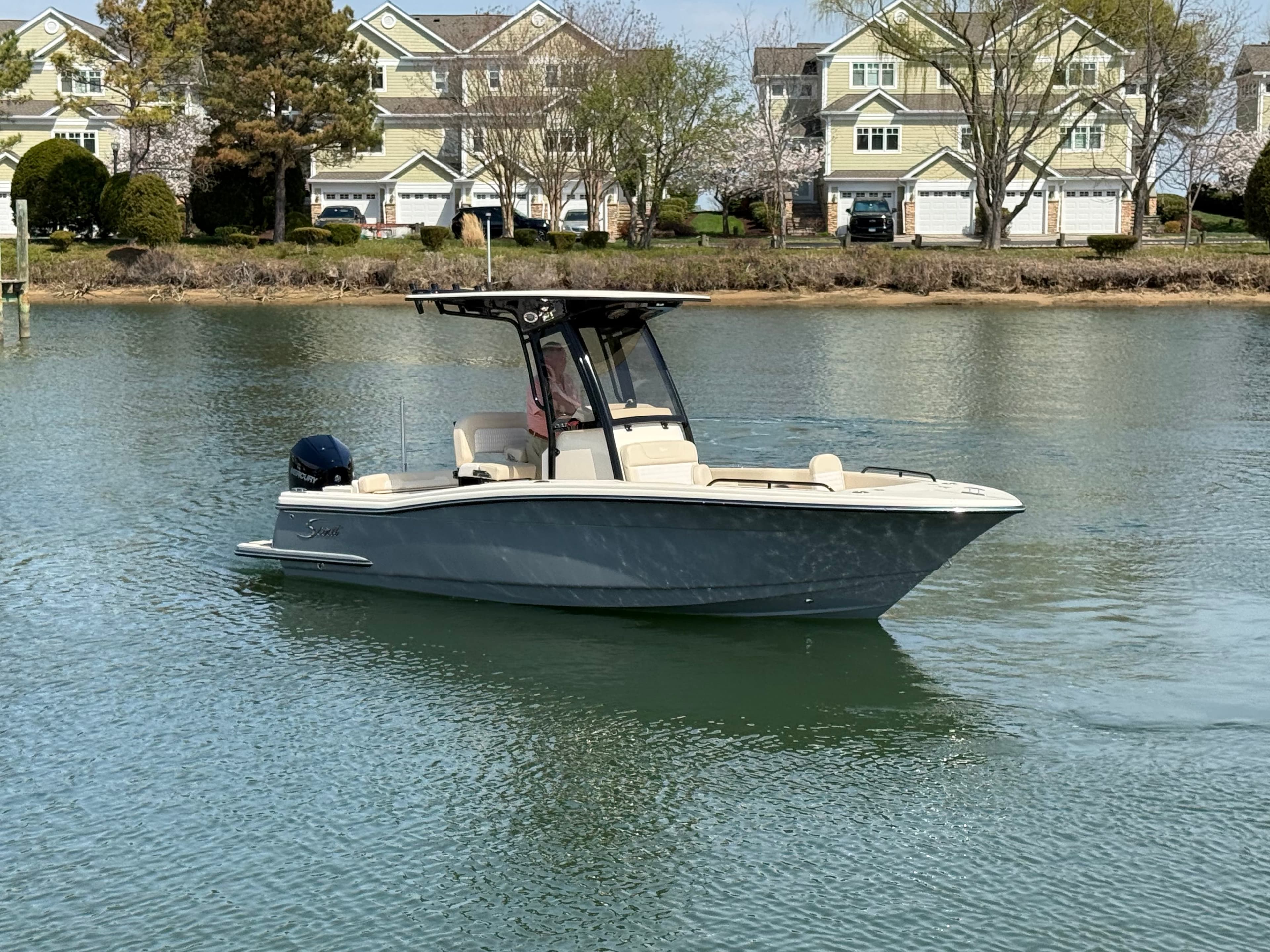 2026 Scout Boats 220 XSF for Sale in Grasonville, MD Center Console 2