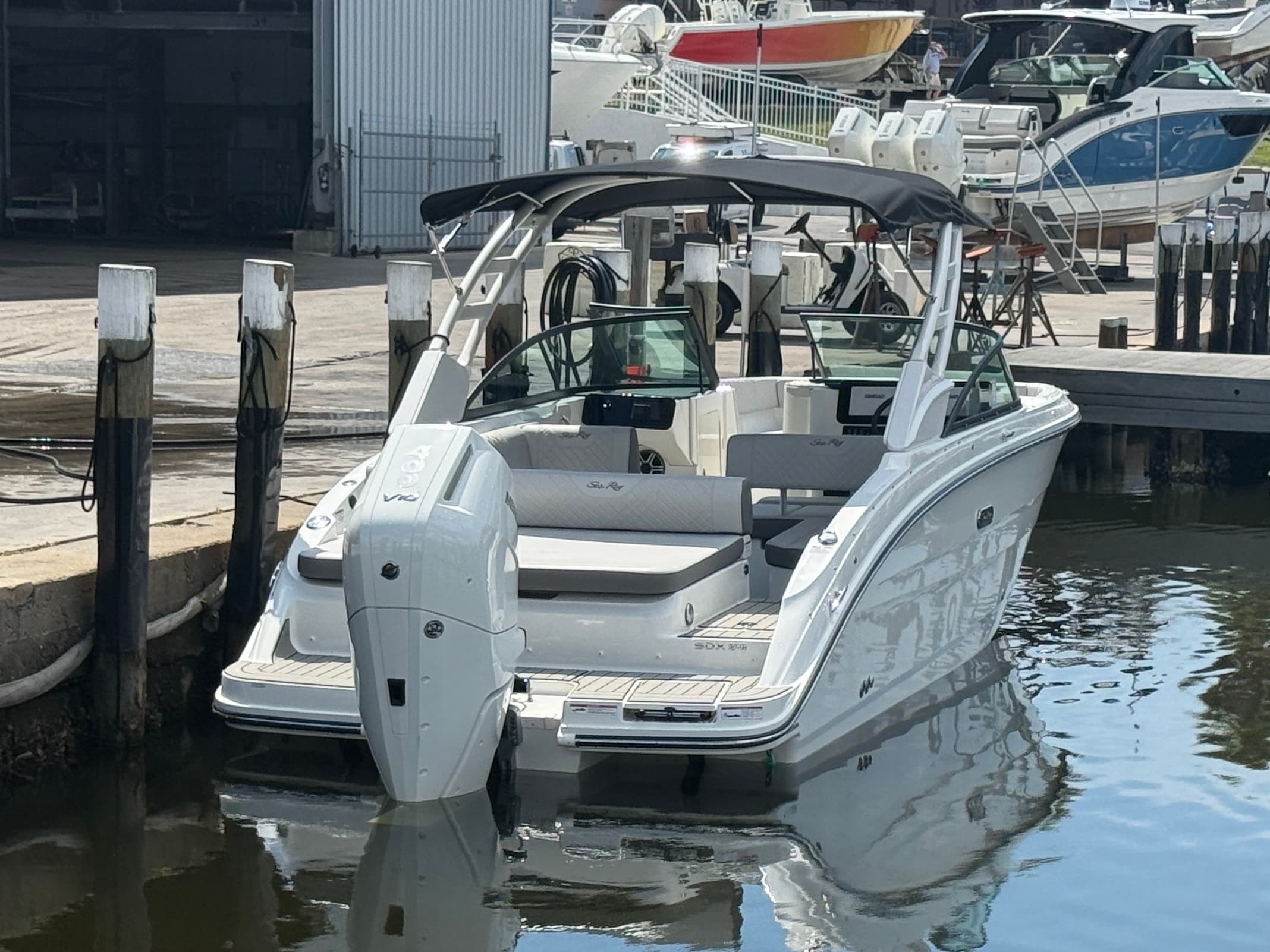 2027 Sea Ray SDX 270 Outboard for Sale in Venice, Florida Bowrider 3