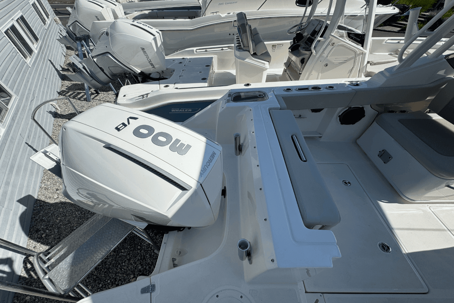 2026 Boston Whaler 240 Vantage for Sale in Huntington, NY Dual Console 4