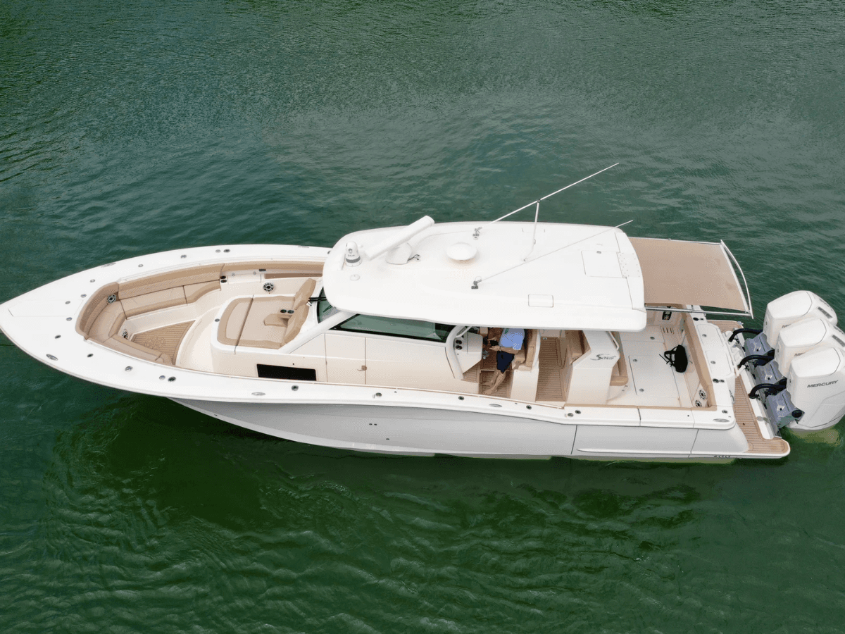 2023 Scout Boats 425 LXF for Sale in Pottsboro, TX Center Console 4