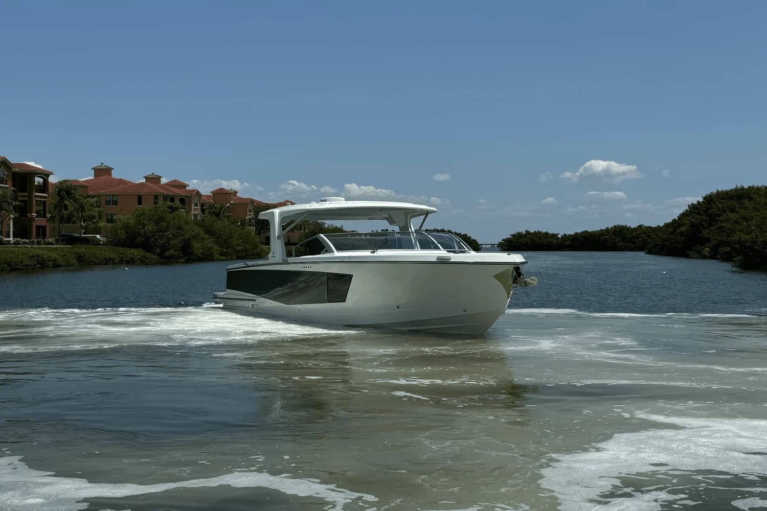 2024 Aviara AV 40 OB for Sale in Sarasota, FL Day Boats 4