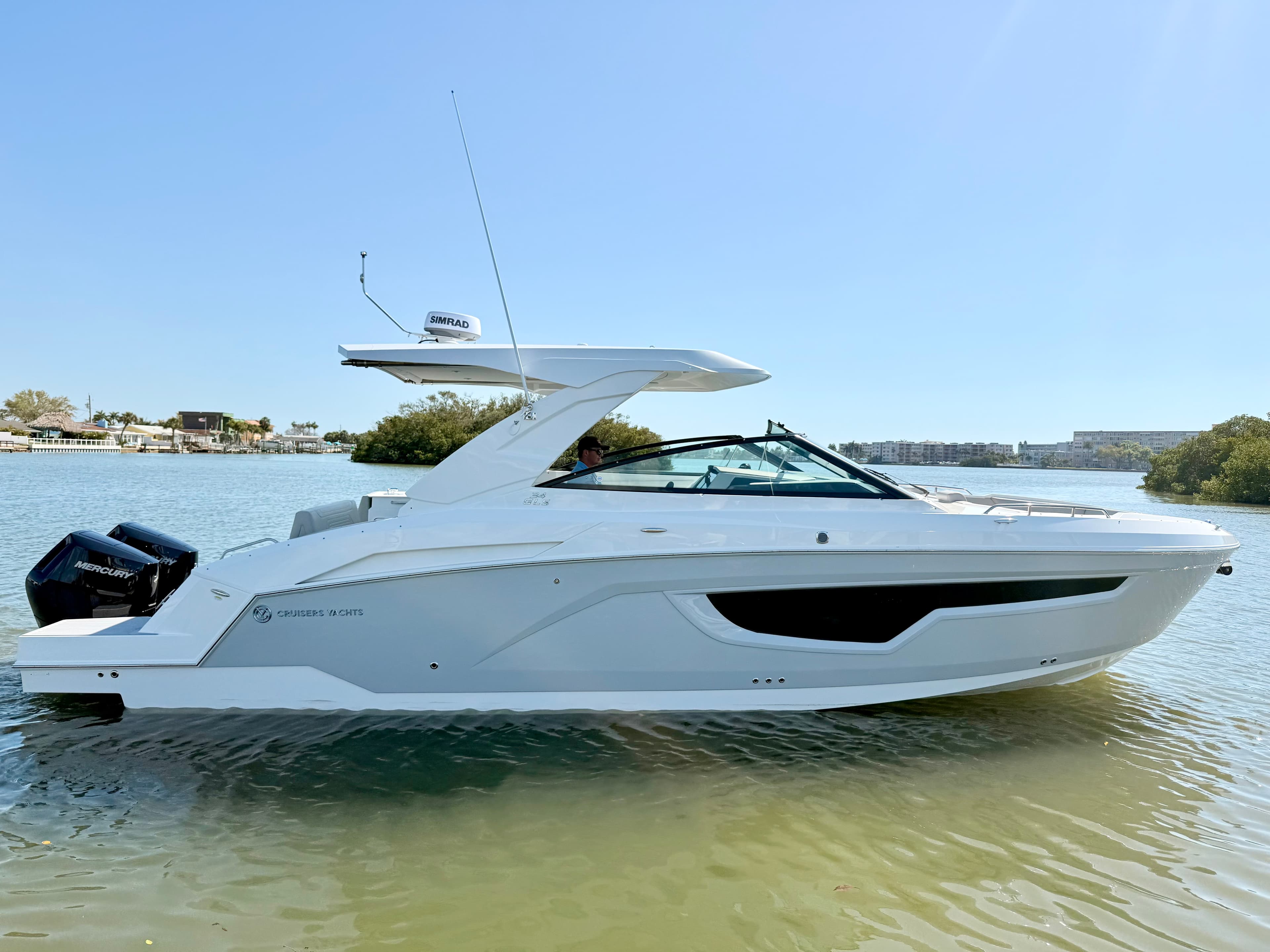 2026 Cruisers Yachts 34 GLS OB for Sale in St Petersburg, FL Sport Cruiser 3