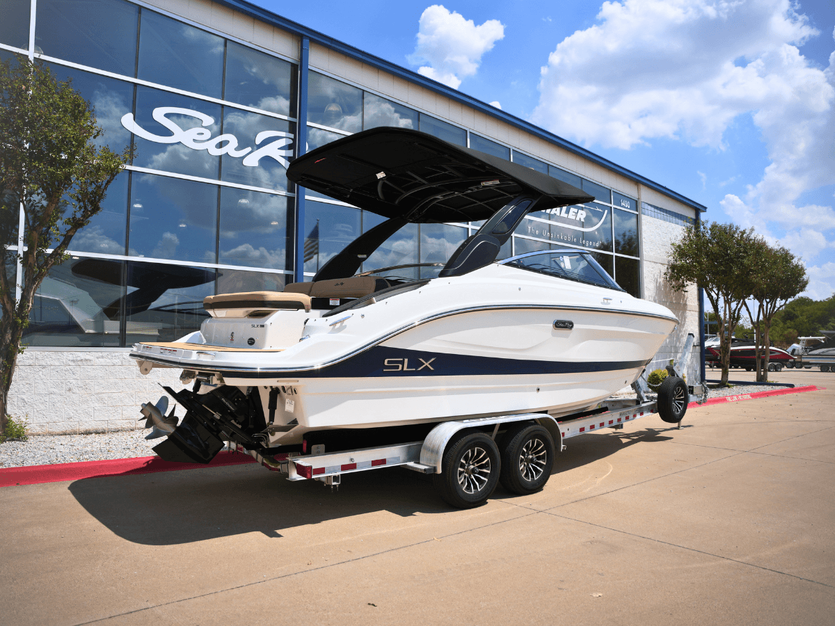 2027 Sea Ray SLX 260 for Sale in Lewisville, TX Bowrider 3