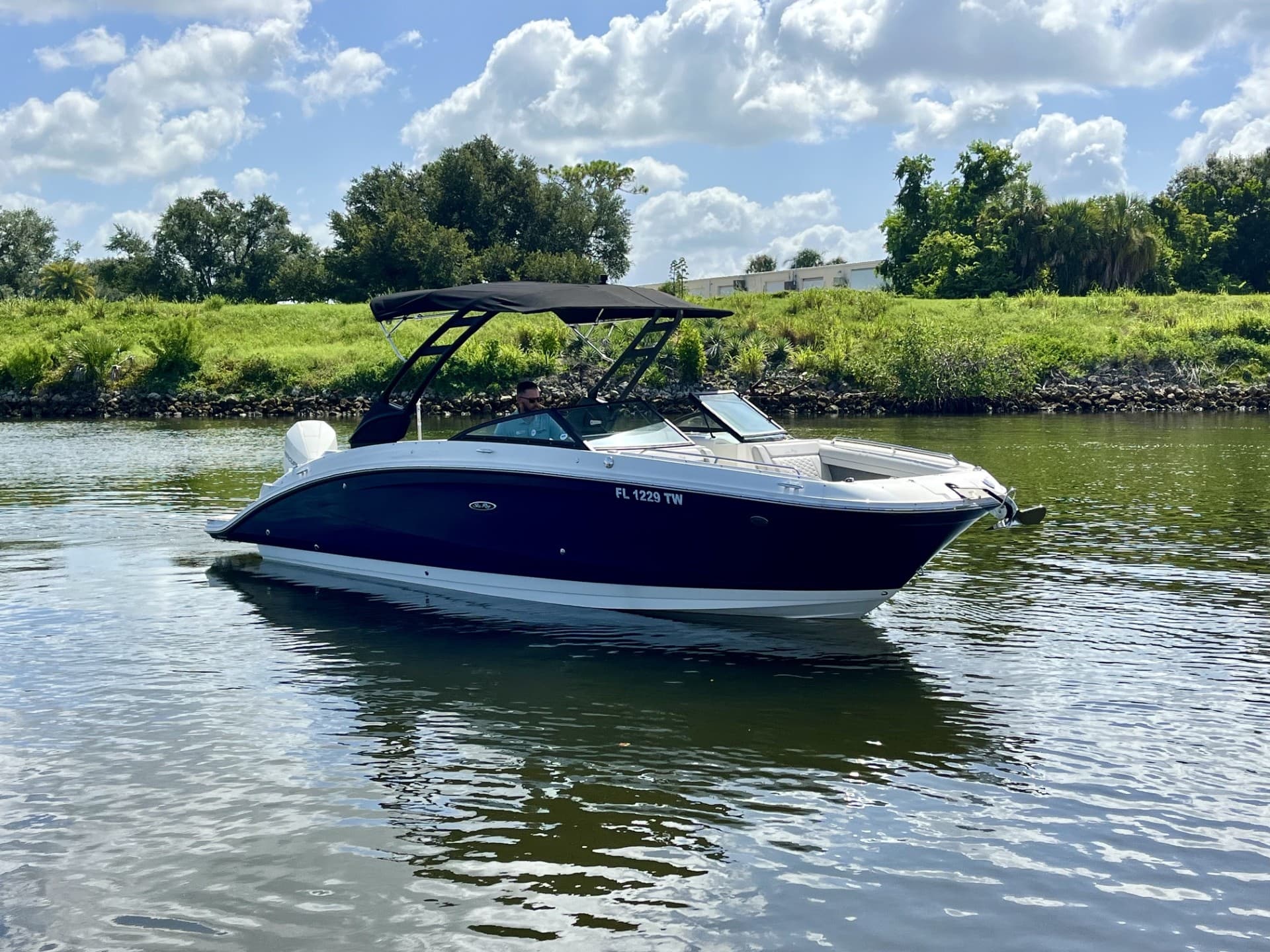 2024 Sea Ray SDX 270 Outboard for Sale in Venice, Florida Bowrider 3