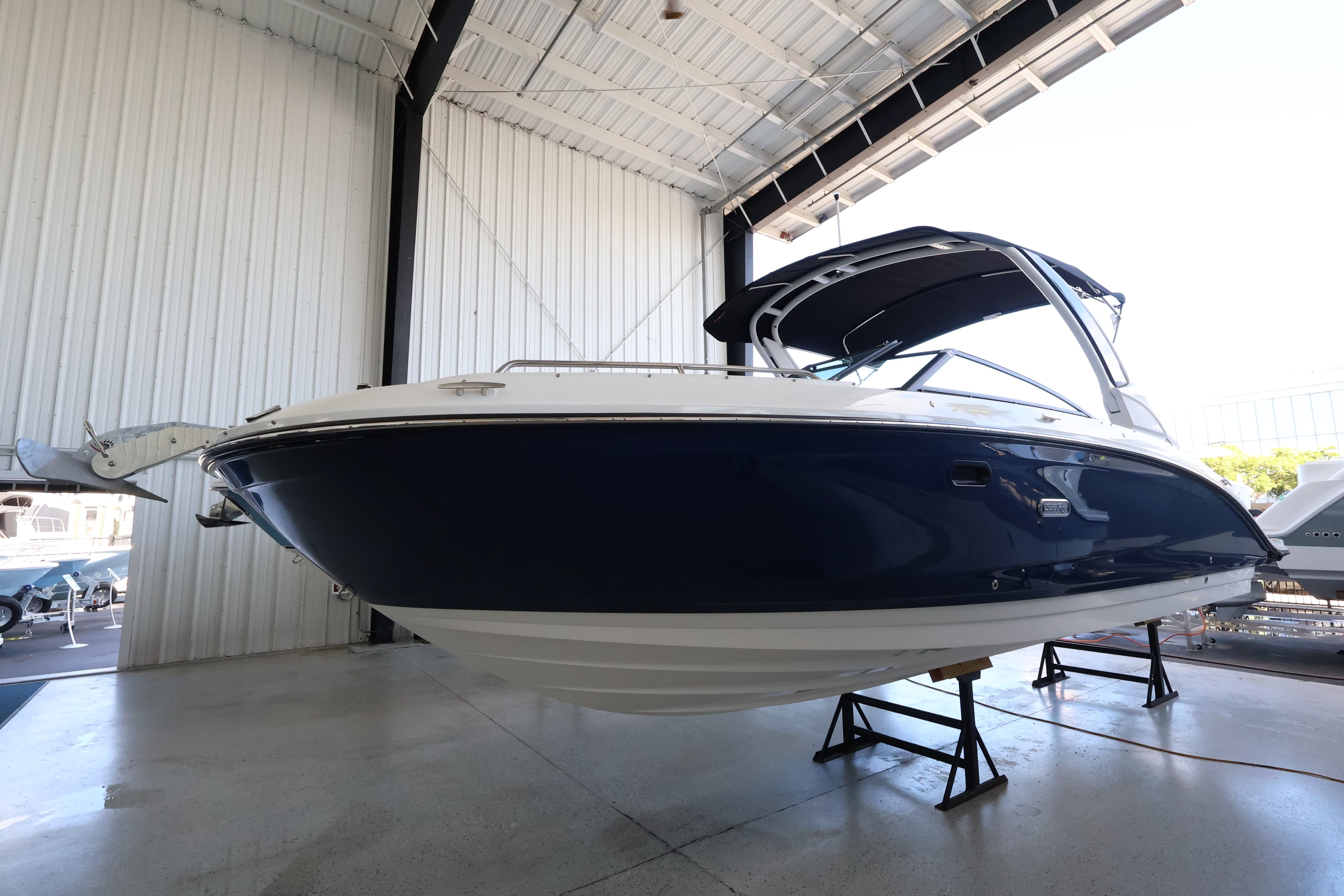 2027 Sea Ray SDX 290 Outboard for Sale in Naples, Florida Bowrider 5