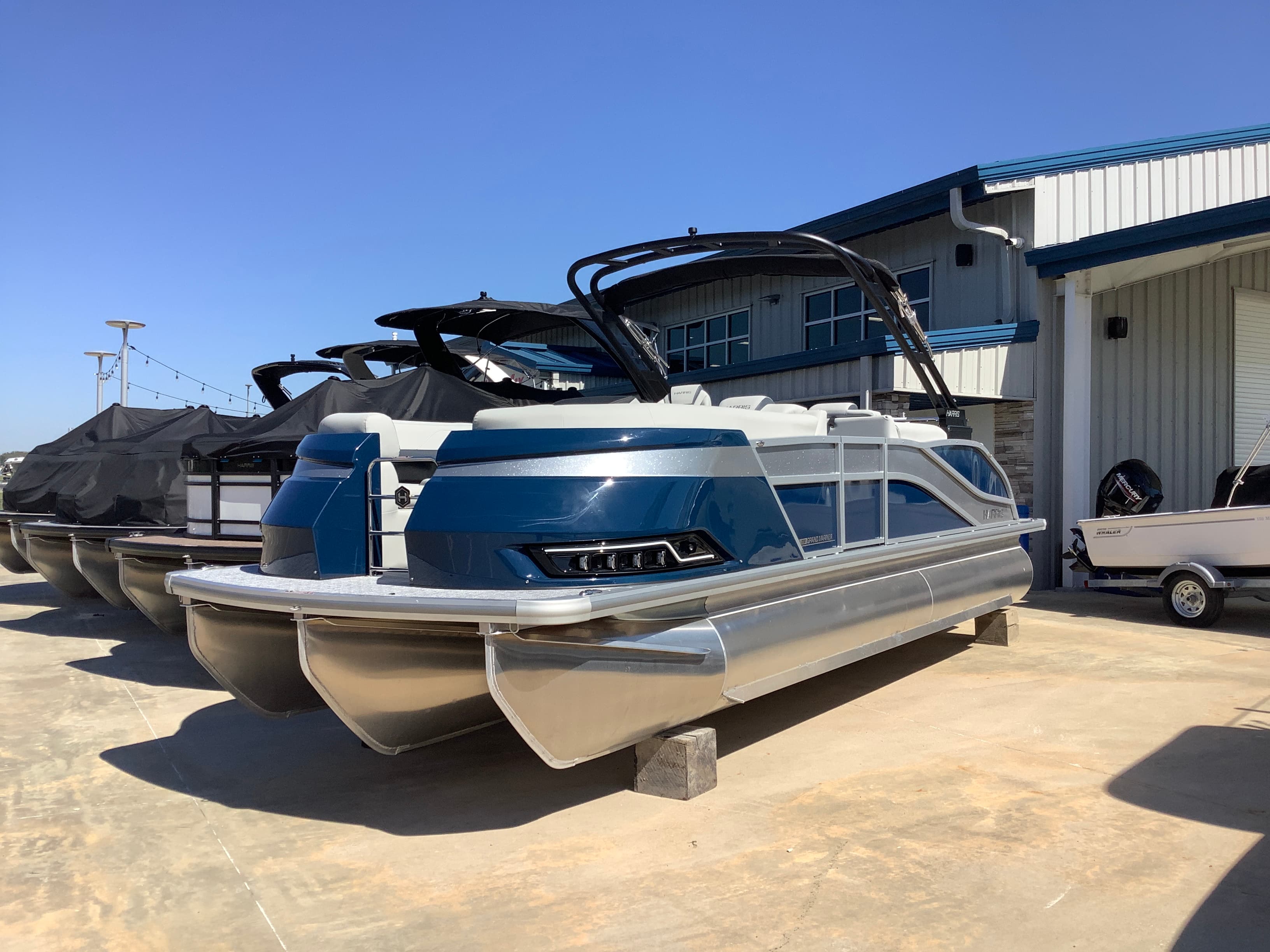 2026 Harris 230 Grand Mariner for Sale in Monkey Island, OK Pontoon Boats