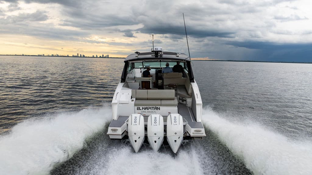 2024 Cruisers Yachts 38 GLS OB for Sale in Cocoplum Yacht Club, FL Sport Cruiser 4
