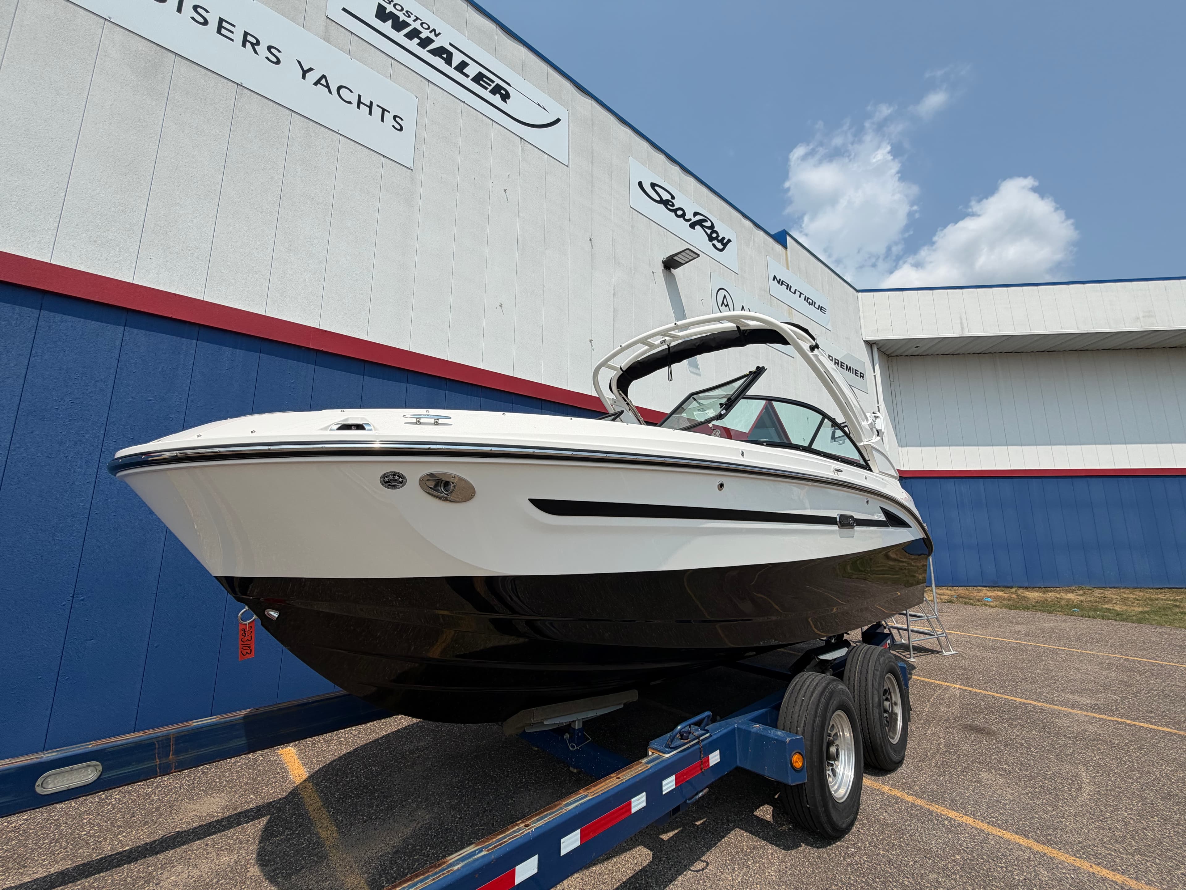 2026 Sea Ray SDX 230 Surf for Sale in Rogers, MN Bowrider 3