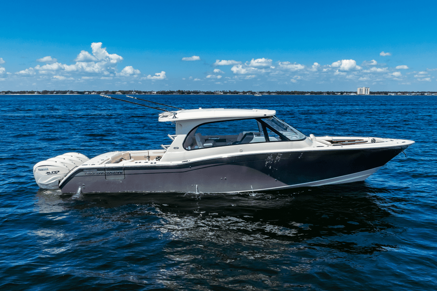 2026 Grady-White Boats Freedom 415 for Sale in Pensacola, Florida Dual Console 3
