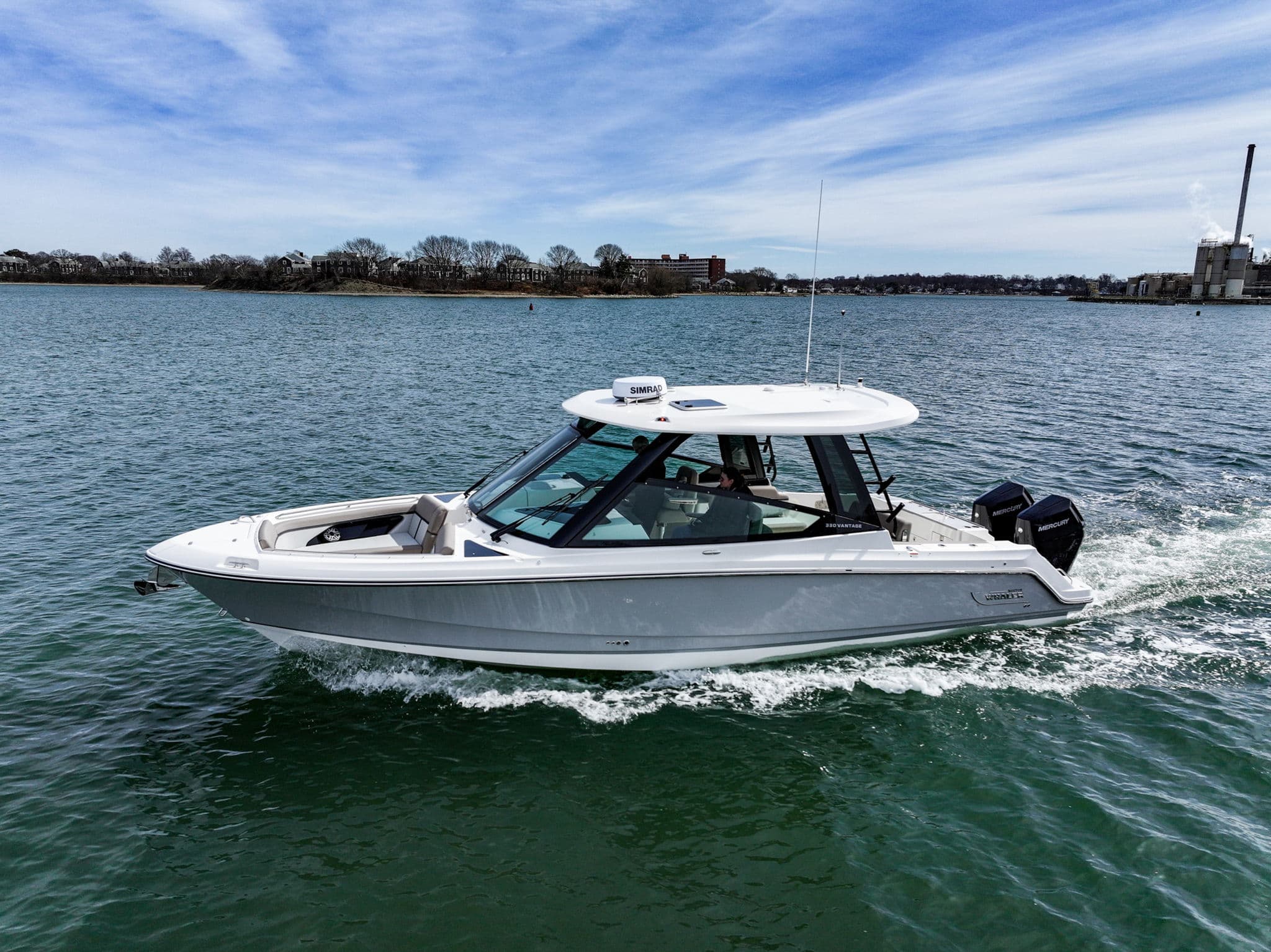 2026 Boston Whaler 330 Vantage for Sale in Quincy, MA Dual Console